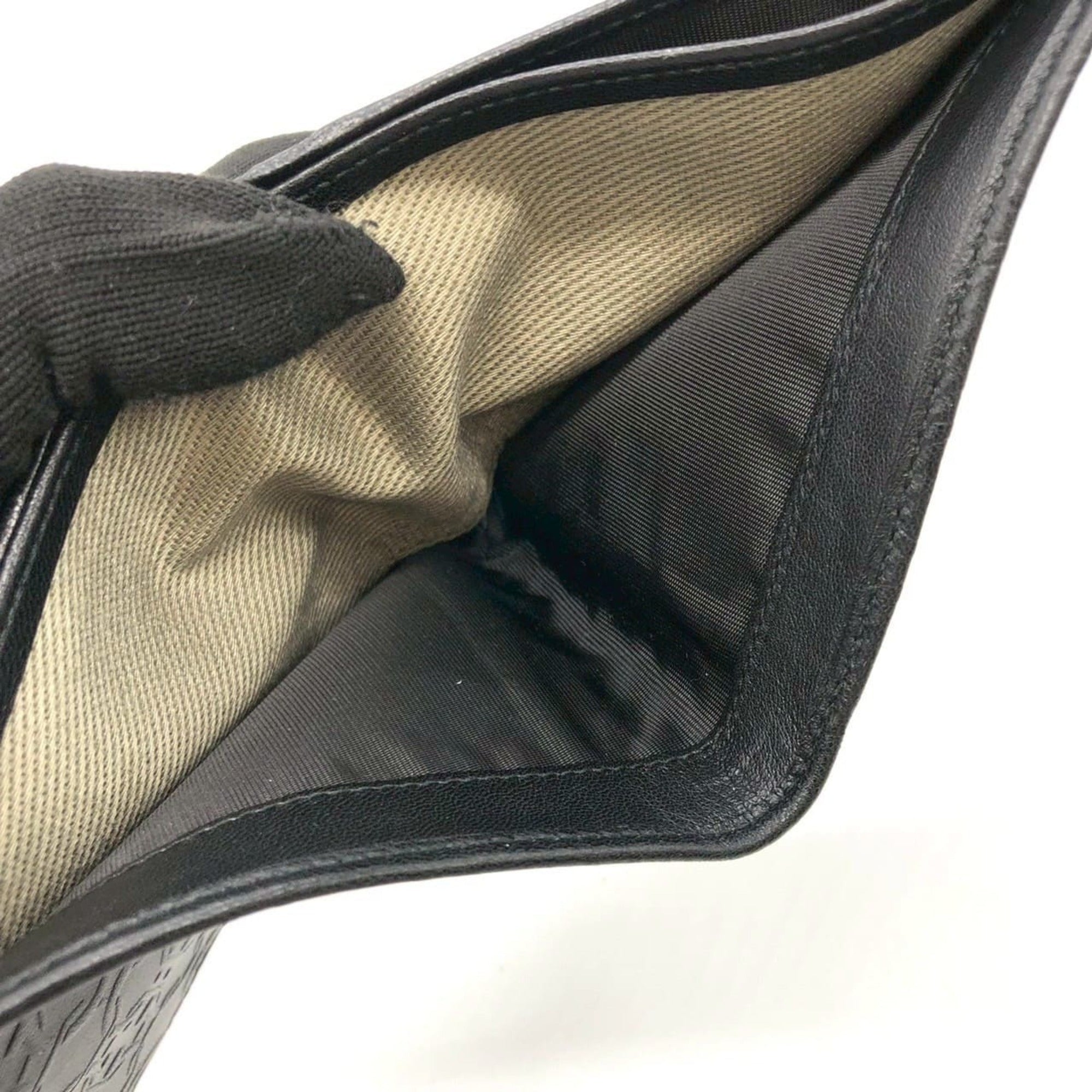 Salvatore Ferragamo Black Leather Wallet (Bi-Fold) (Pre-Owned)