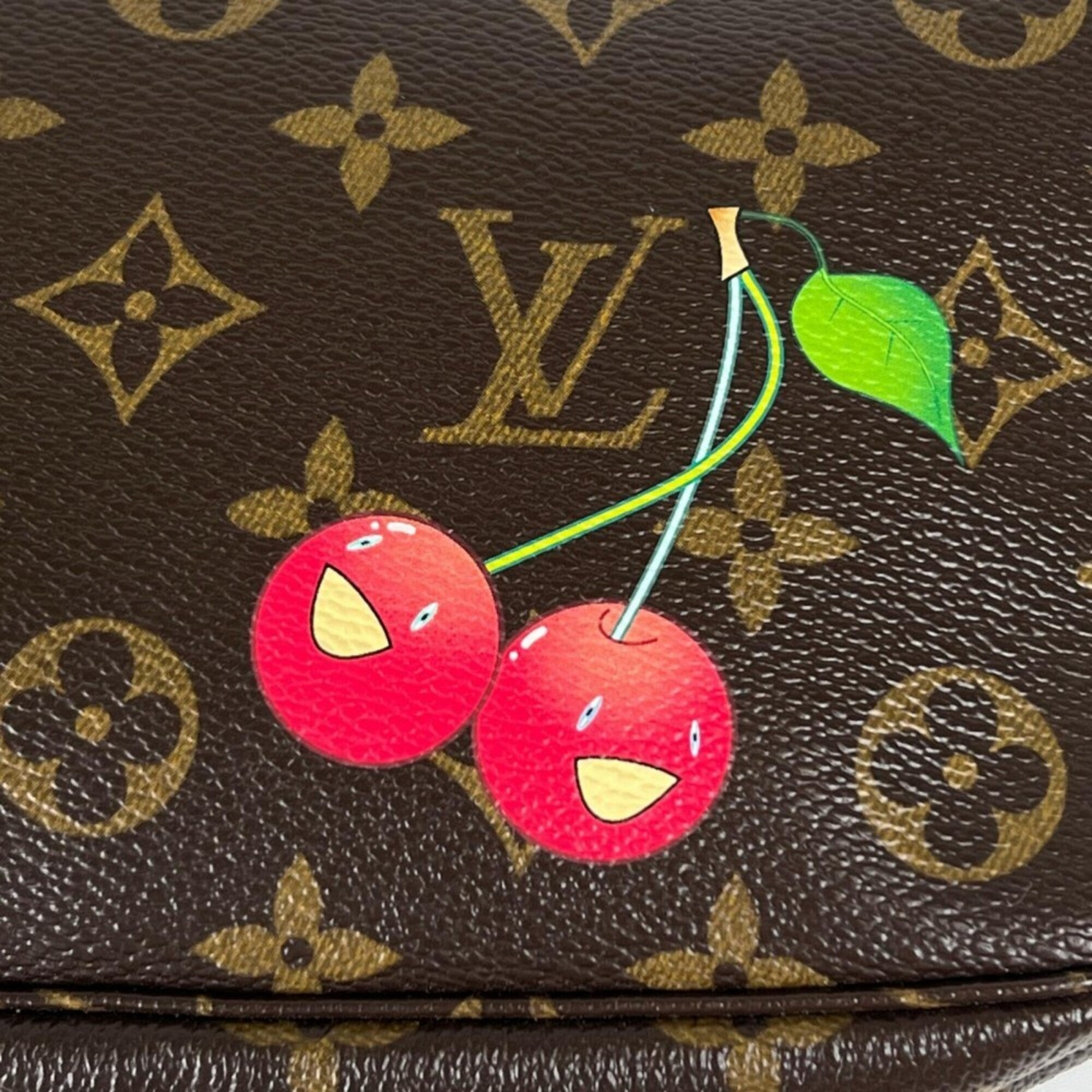 Louis Vuitton Brown Monogram Canvas Handbag (Pre-Owned)