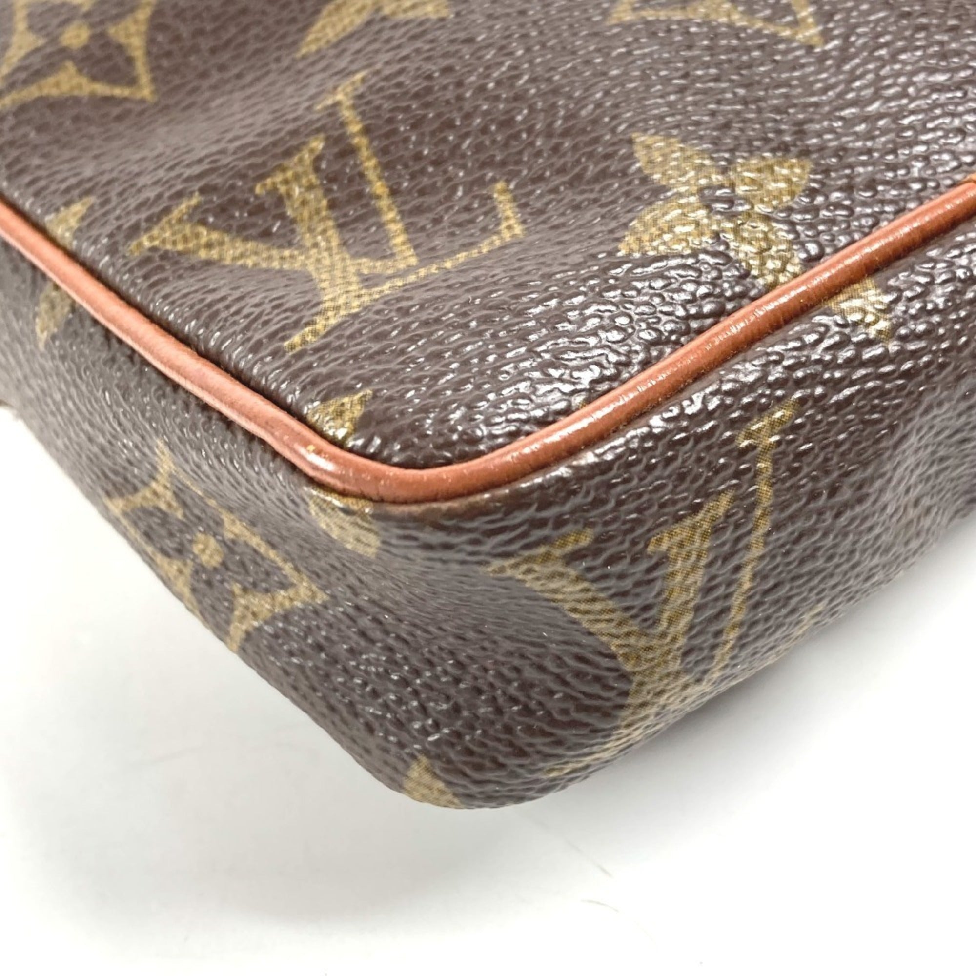 Louis Vuitton Brown Galle Monogram Pochette Shoulder Bag (Pre-Owned)