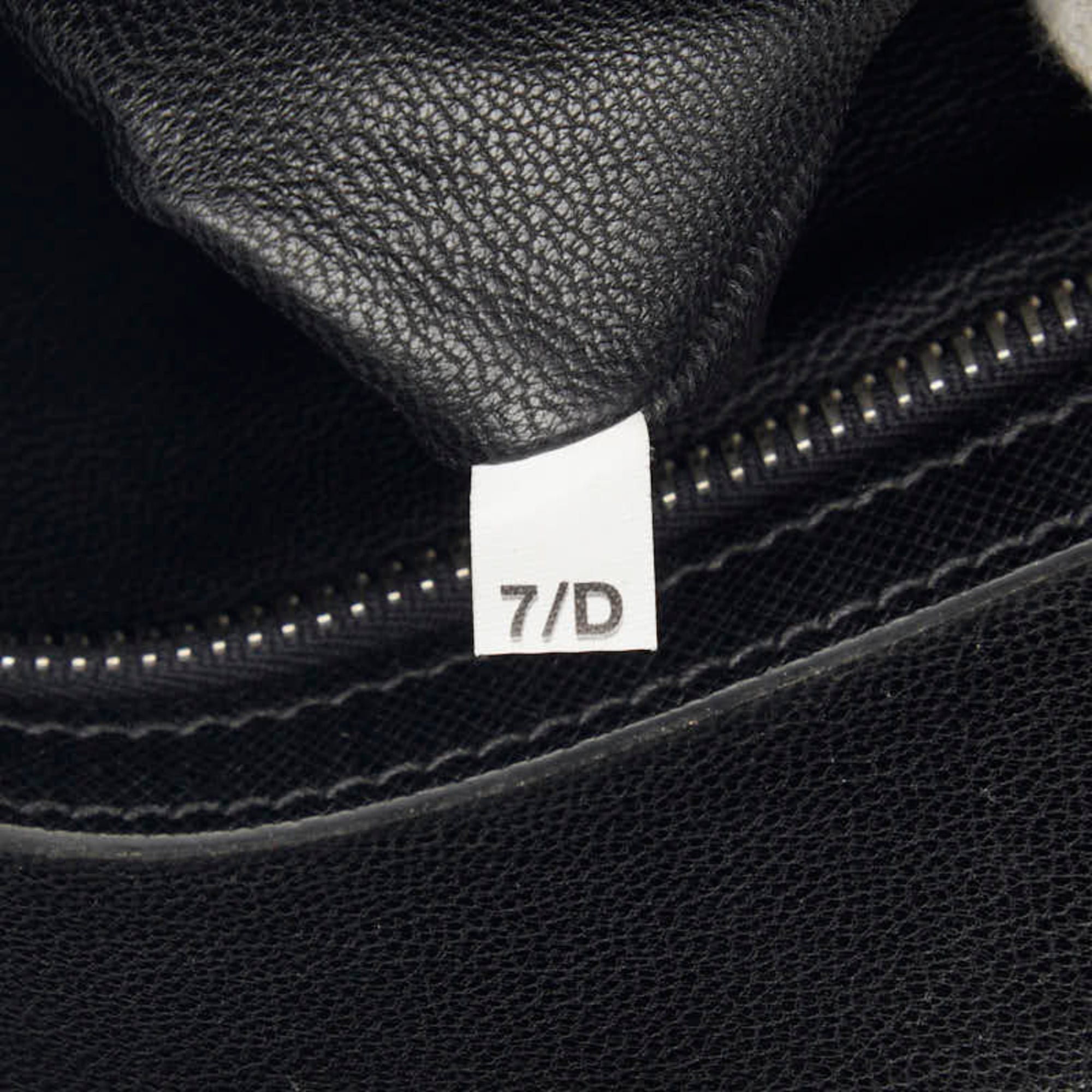 Prada Navy Leather Shoulder Bag (Pre-Owned)