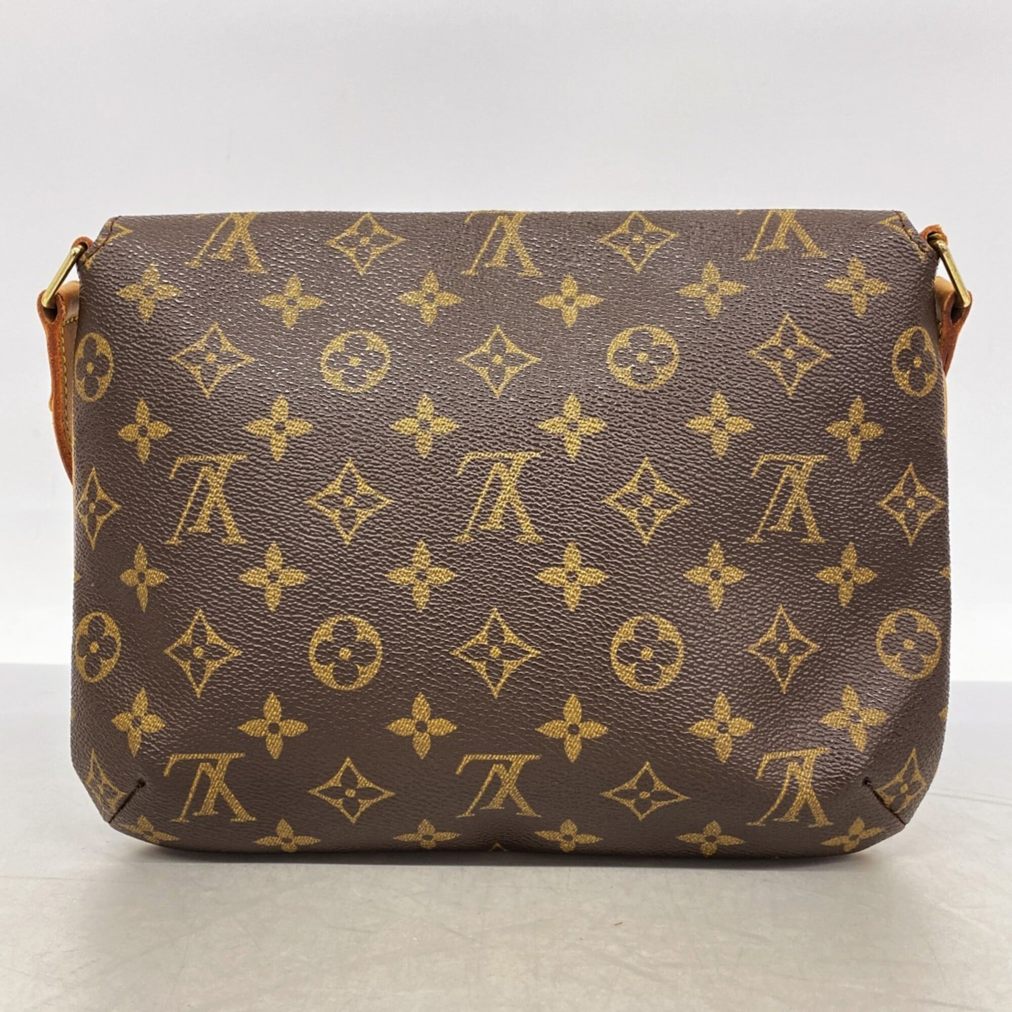 Louis Vuitton Brown Shoulder Bag (Pre-Owned)