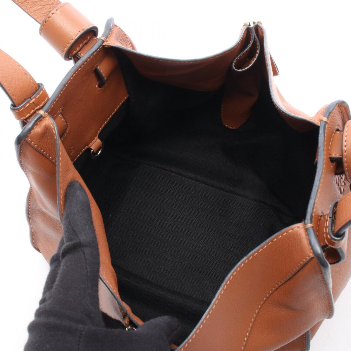 Loewe Brown Leather Handbag (Pre-Owned)