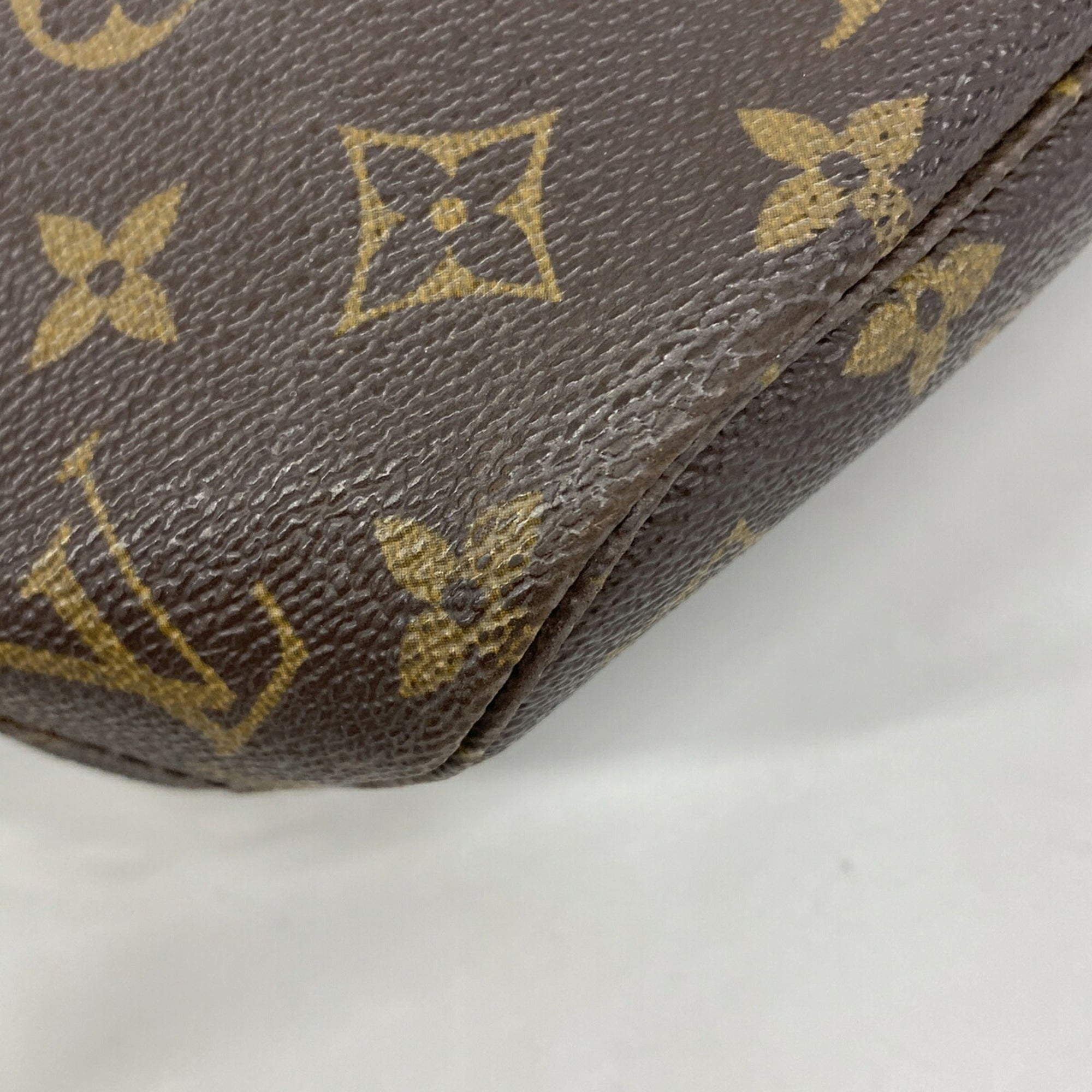 Louis Vuitton Brown Tote Bag (Pre-Owned)