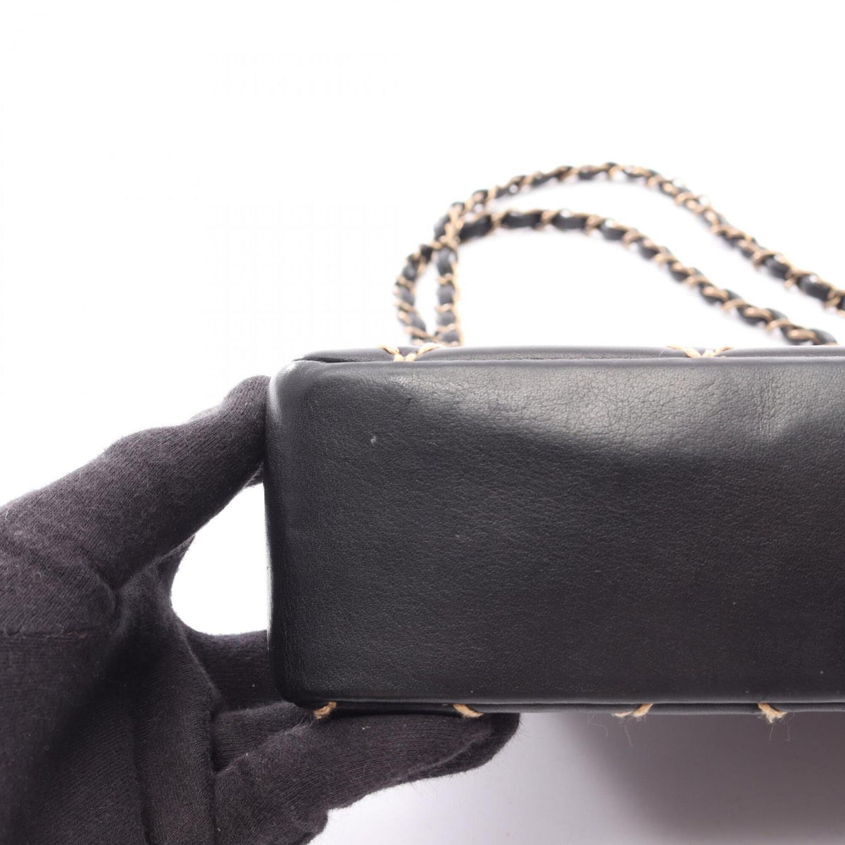 Chanel Wild Stitch Black Leather Handbag Shoulder Bag (Pre-Owned)