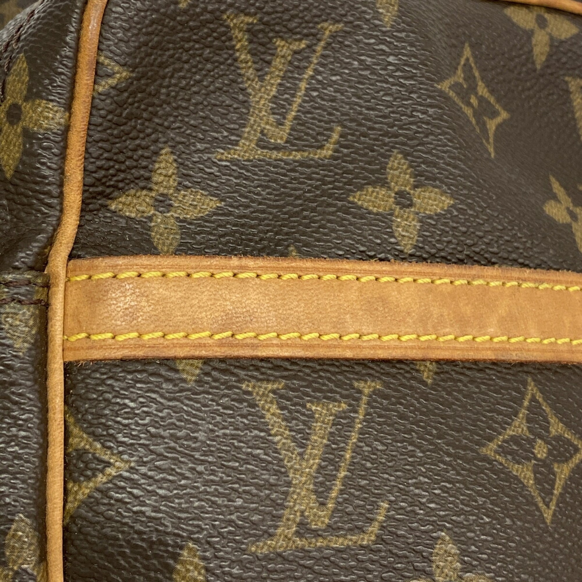 Louis Vuitton Brown Shoulder Bag (Pre-Owned)