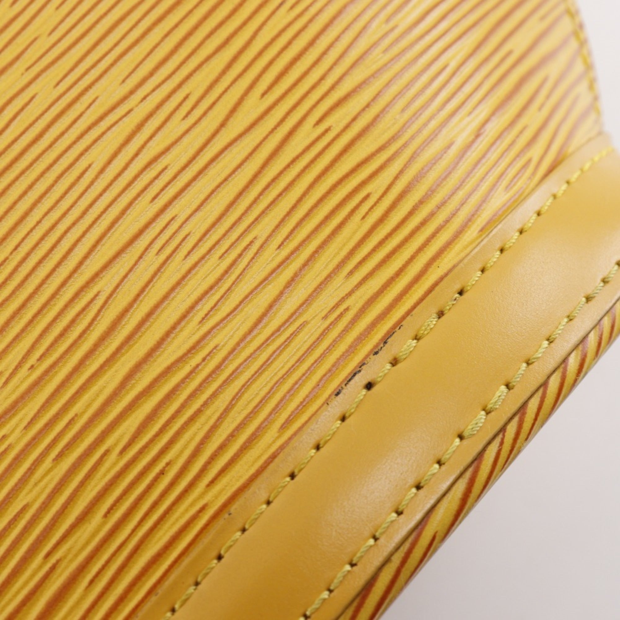 Louis Vuitton Yellow Epi Leather Handbag (Pre-Owned)