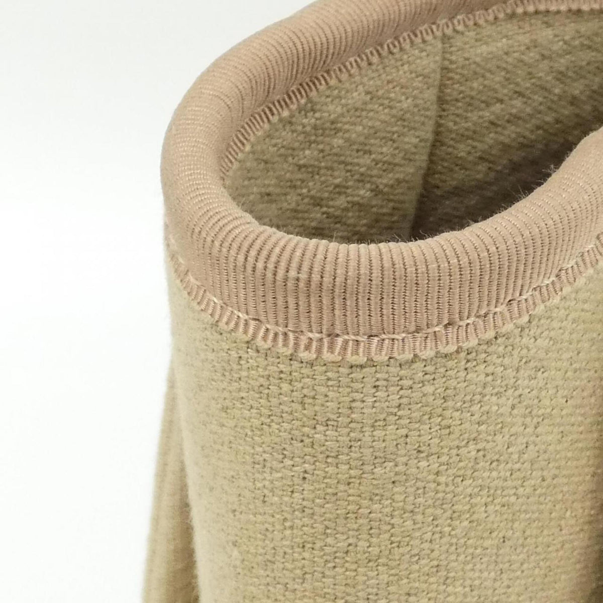 Chanel Beige Handbag Pouch (Pre-Owned)