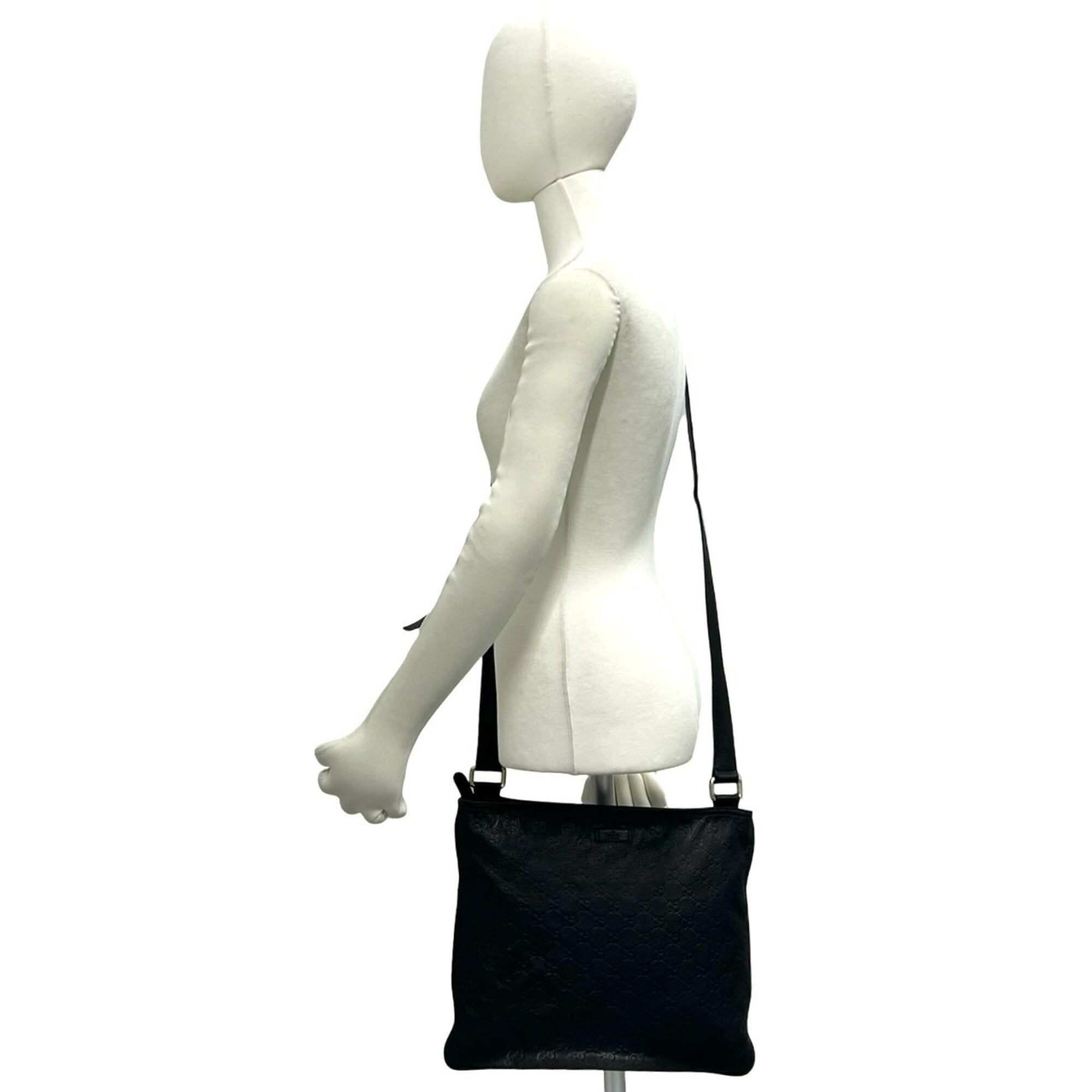 Gucci Black Leather Shoulder Bag (Pre-Owned)