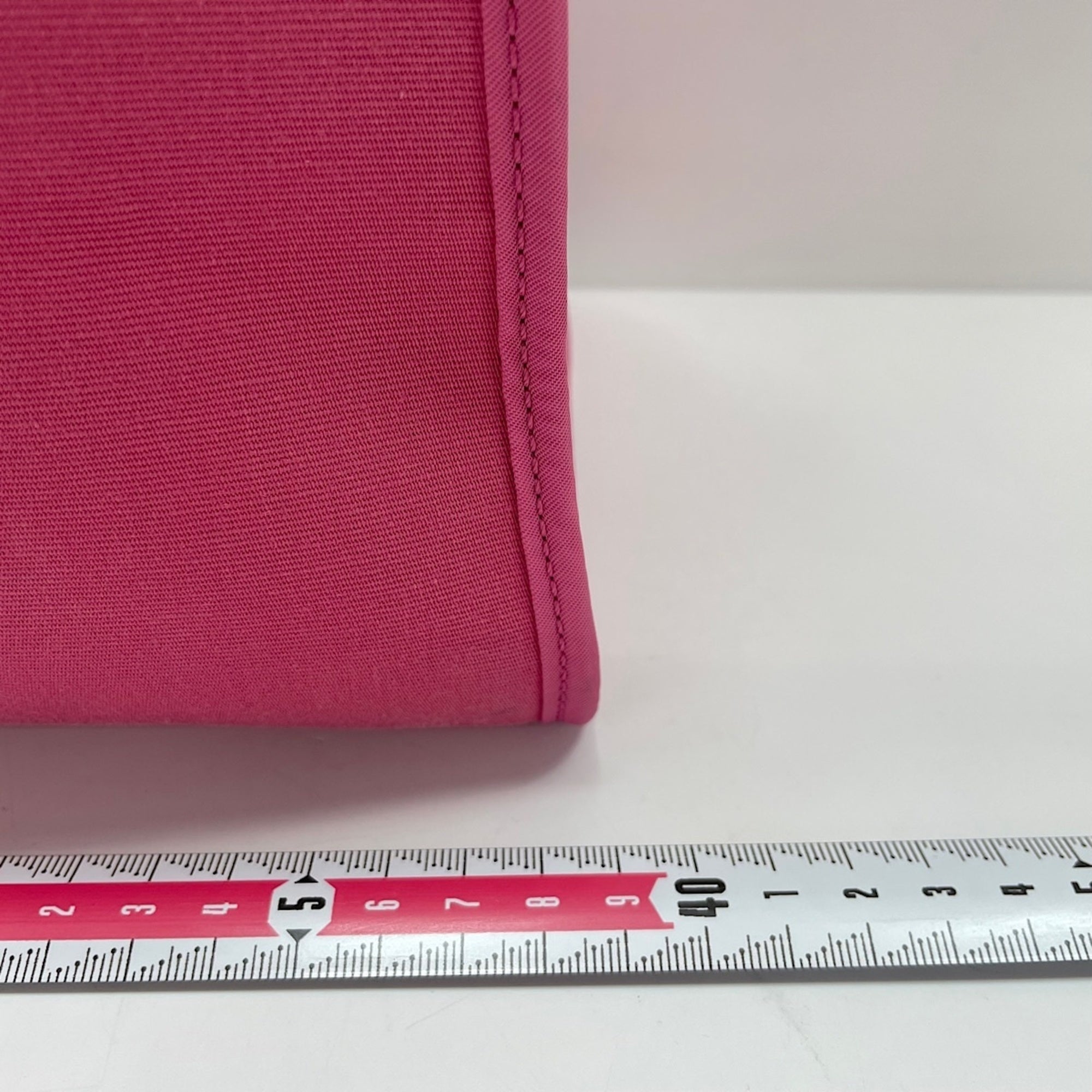 Hermes Pink Handbag (Pre-Owned)