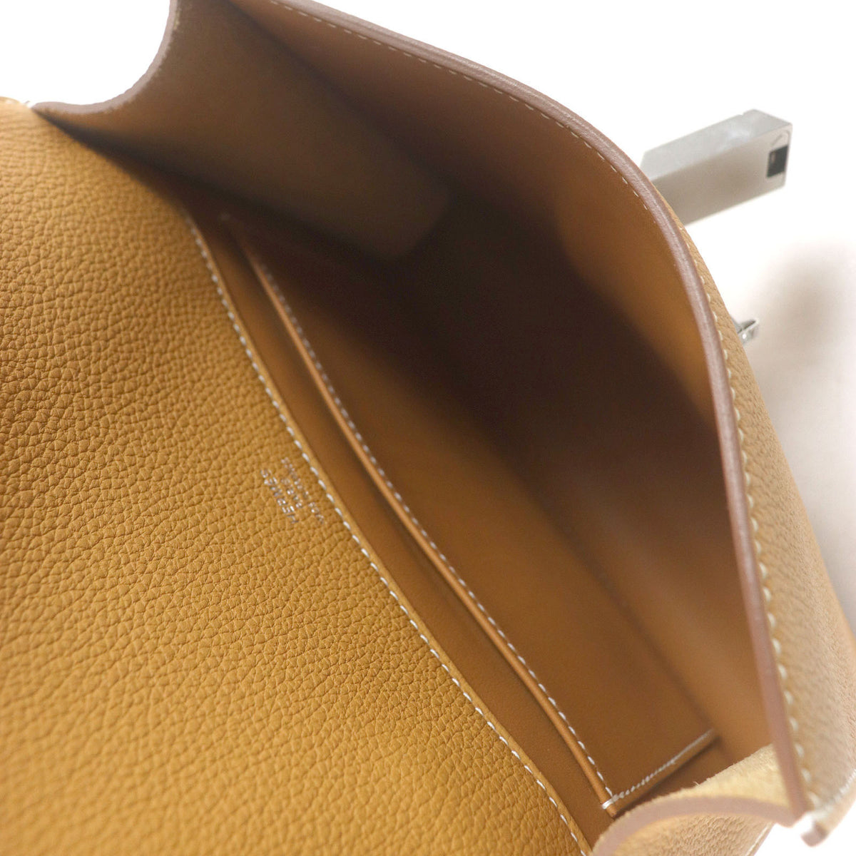 Hermes Natural Sable Togo Leather Shoulder Bag (Pre-Owned)