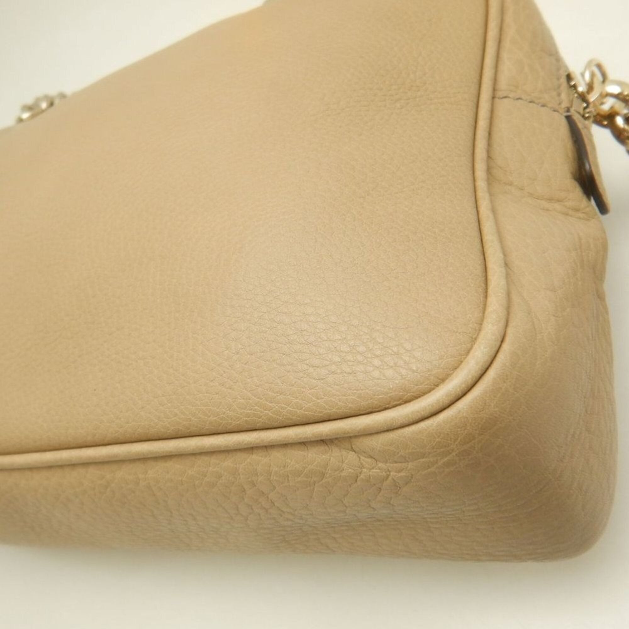 Gucci Soho Beige Leather Shoulder Bag (Pre-Owned)