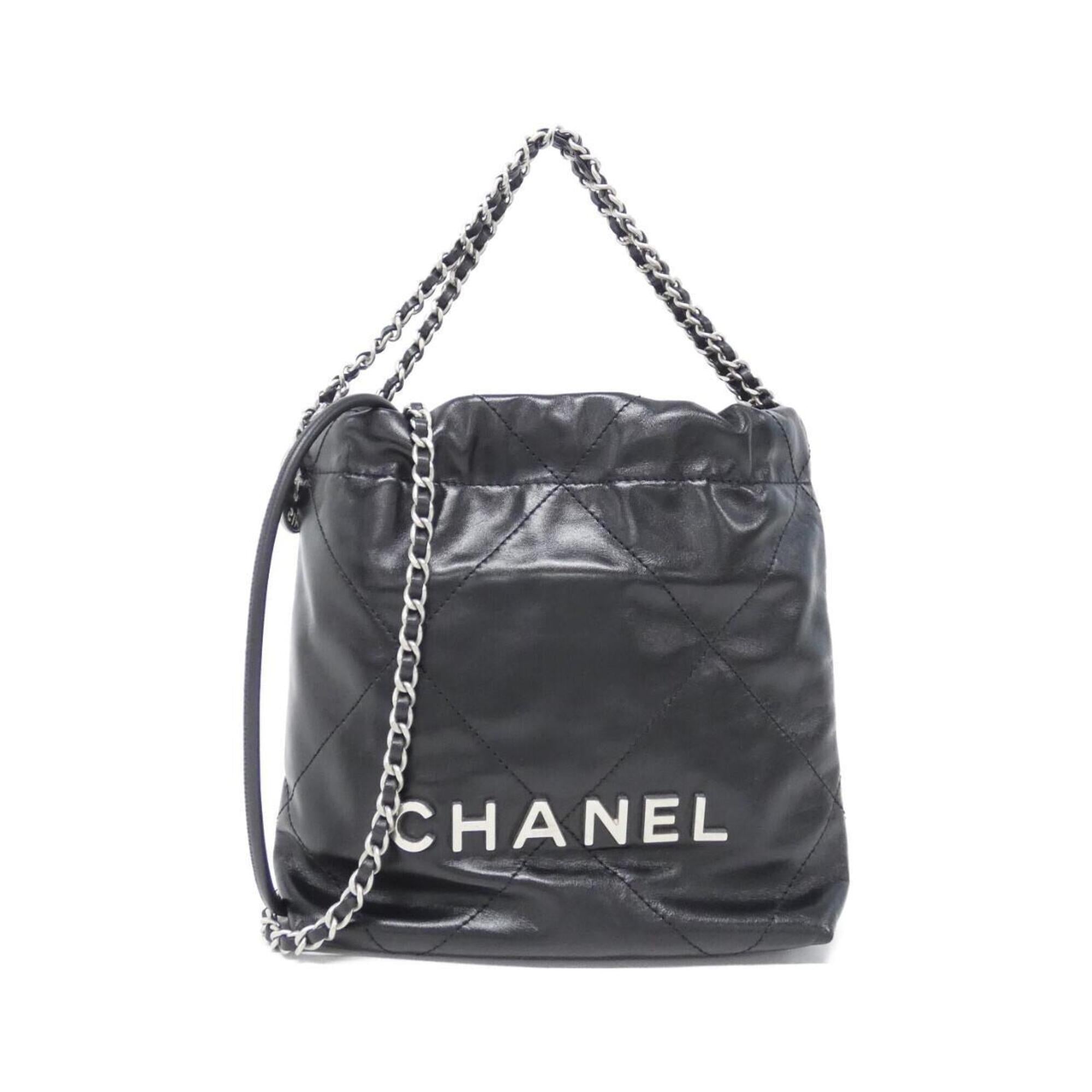 Chanel Black Leather Handbag (Pre-Owned)