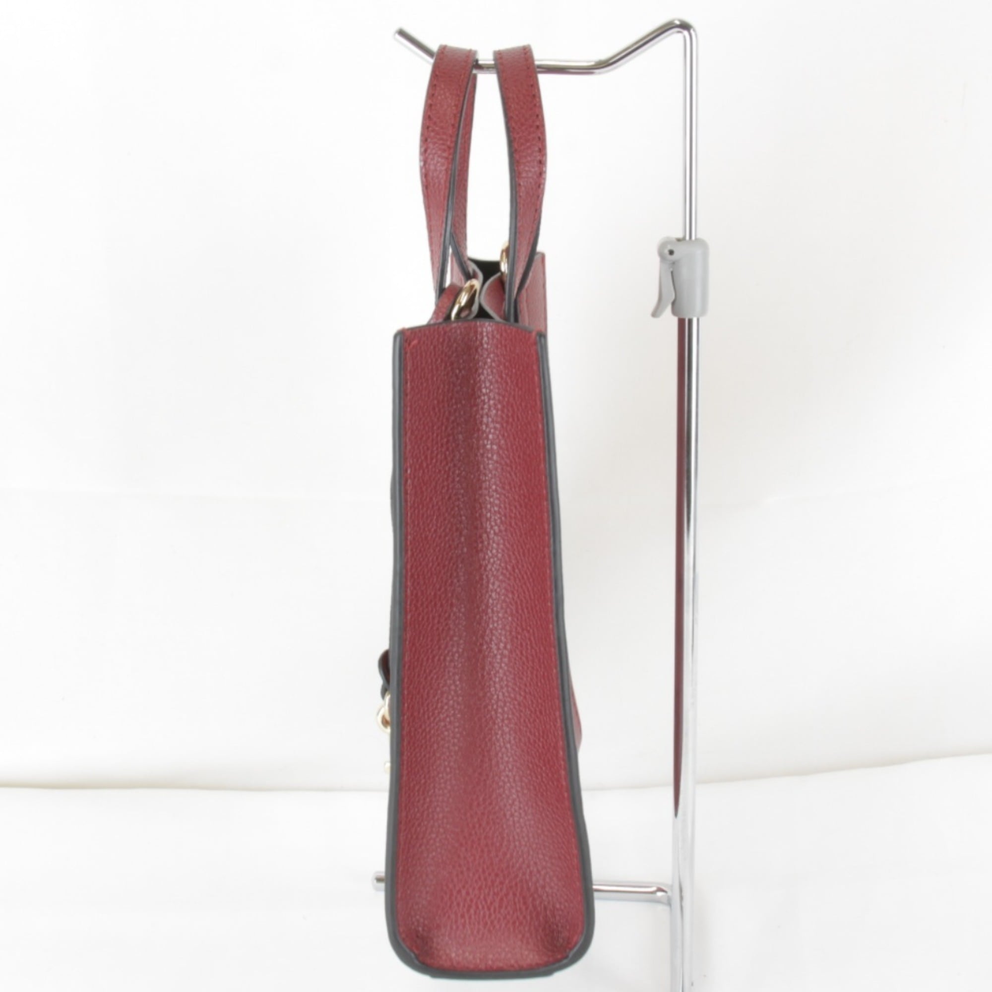 Marc Jacobs Red Color Wine Leather Shoulder Bag (Pre-Owned)