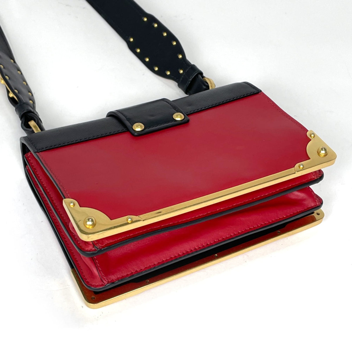 Prada Black Red Color Leather Shoulder Bag (Pre-Owned)