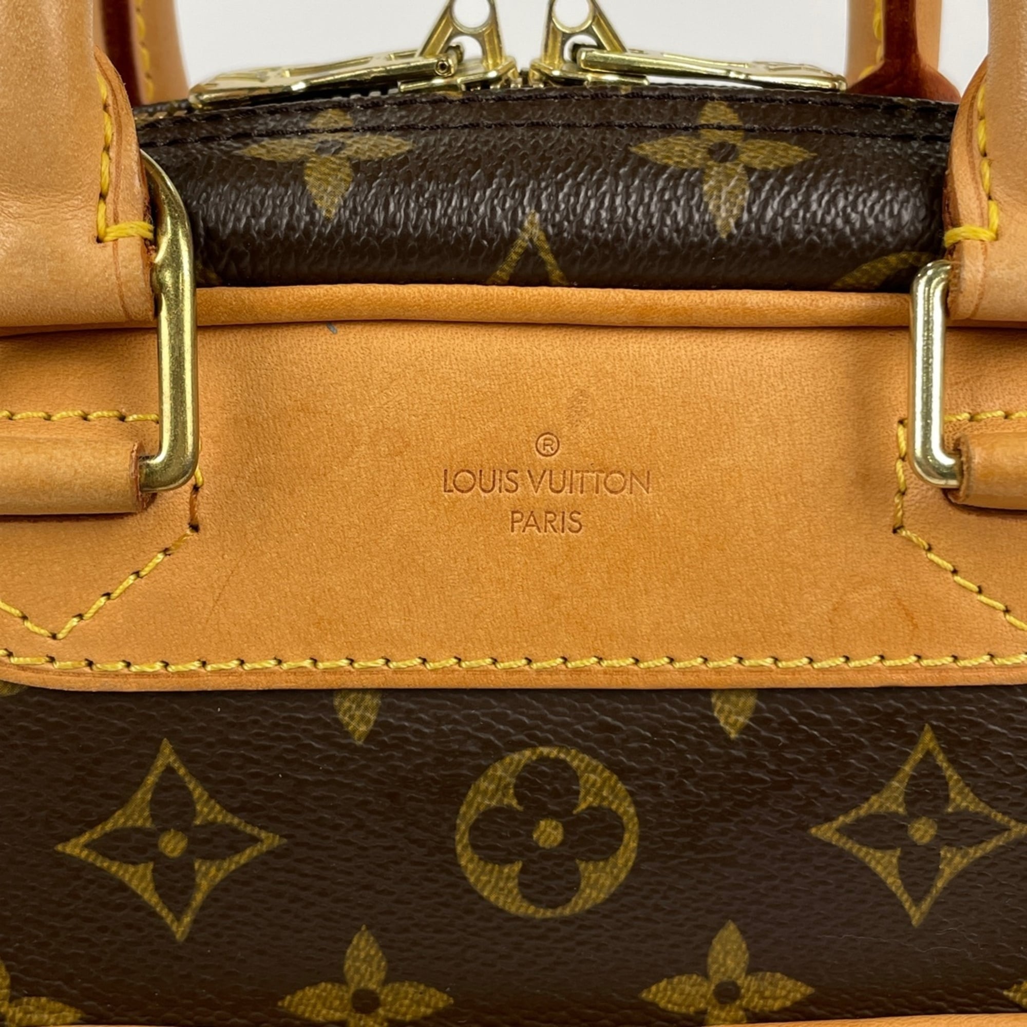 Louis Vuitton Brown Monogram Monogram Boston Bag (Pre-Owned)