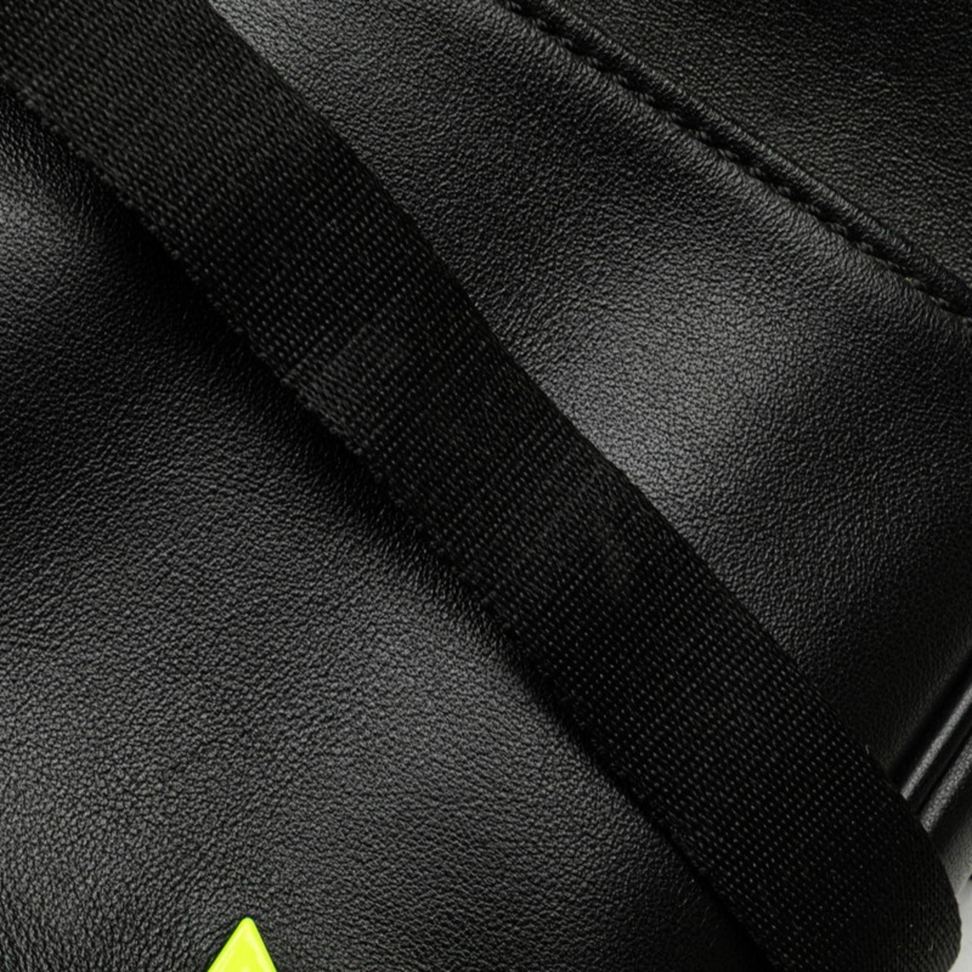Fendi Black Yellow Leather Shoulder Bag (Pre-Owned)