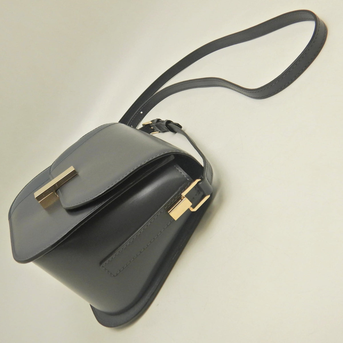 Valextra Gray Navy Leather Shoulder Bag (Pre-Owned)