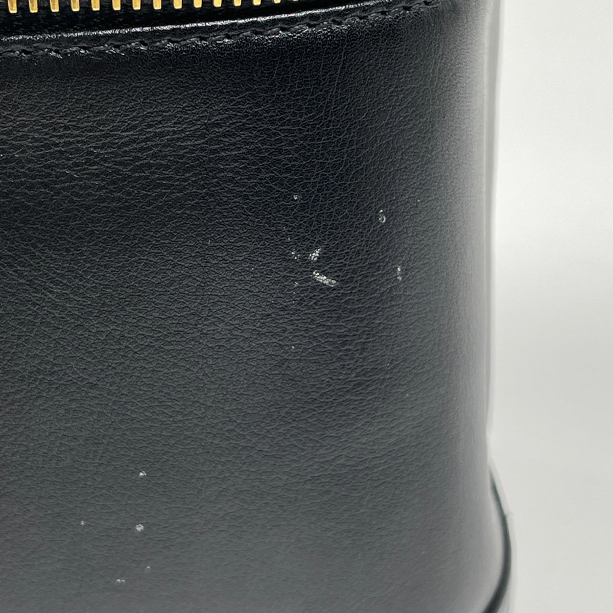 Chanel Bicolor Black Leather Vanity Bag (Pre-Owned)
