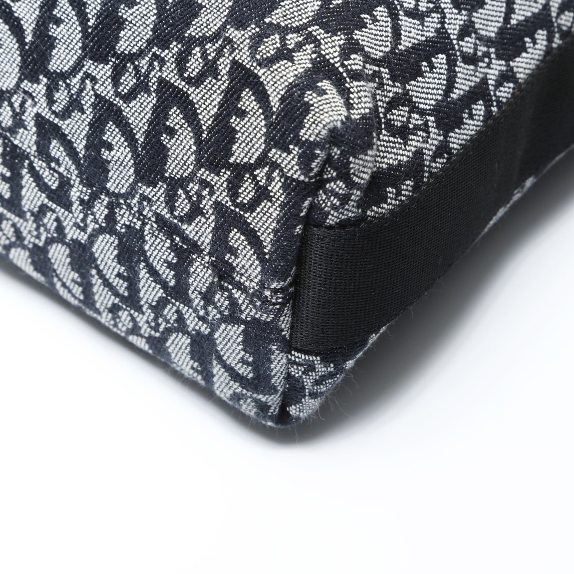 Christian Dior Black Shoulder Bag (Pre-Owned)