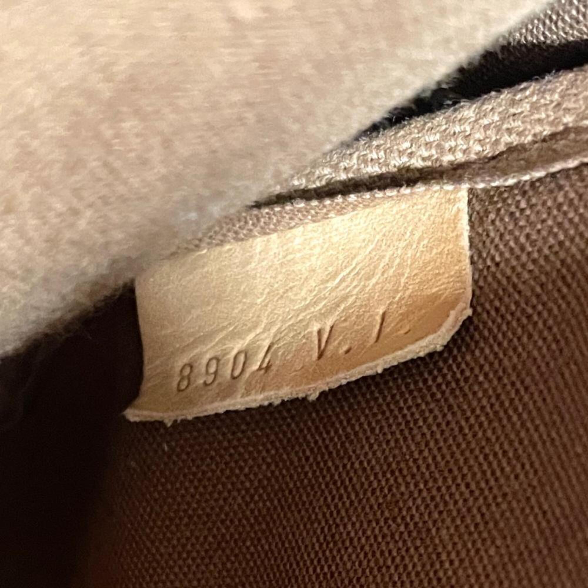 Louis Vuitton Brown Monogram Canvas Shoulder Bag (Pre-Owned)