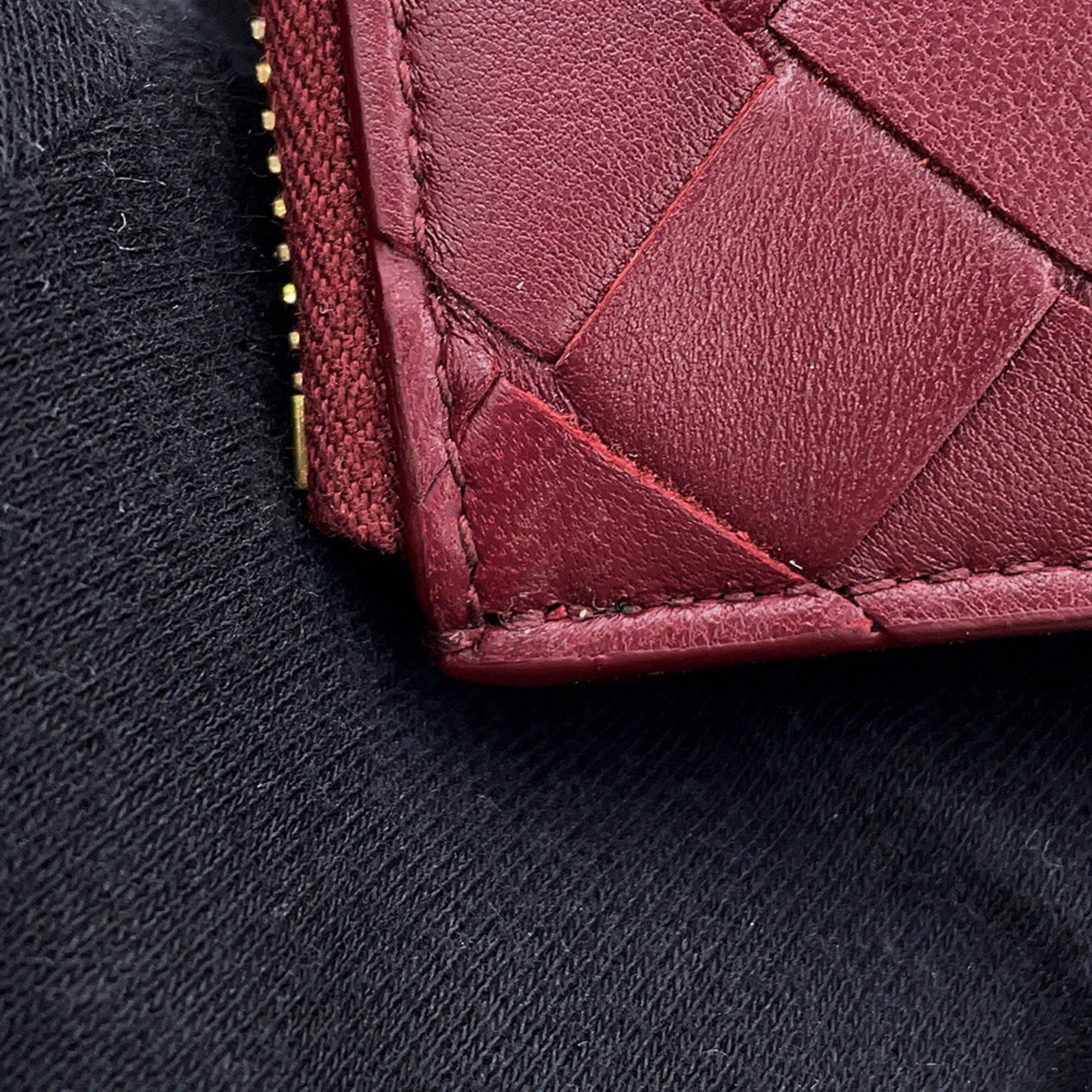 Bottega Veneta Intrecciato Leather Wallet (Bi-Fold) (Pre-Owned)