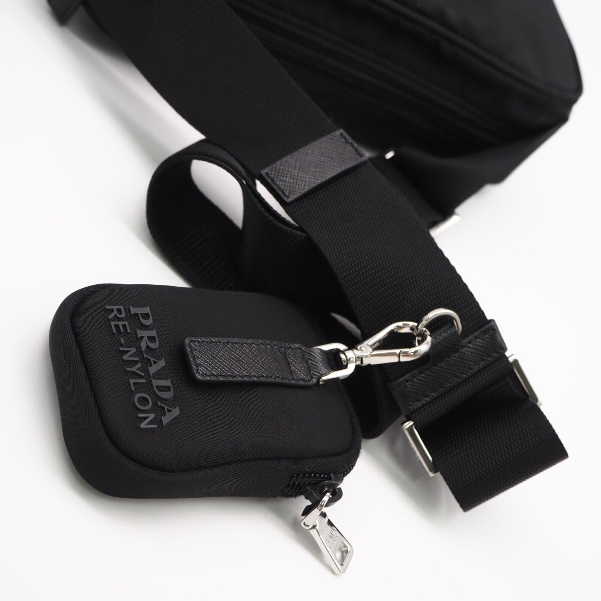 Prada Black Nylon Shoulder Bag (Pre-Owned)