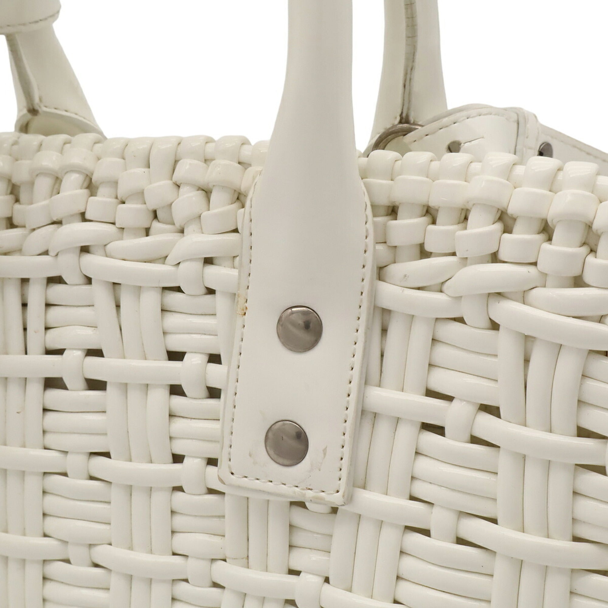 Balenciaga White Straw Basket Handbag Shoulder Bag (Pre-Owned)