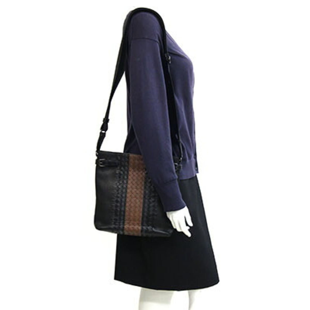 Bottega Veneta Intrecciato Black Brown Leather Shoulder Bag (Pre-Owned)
