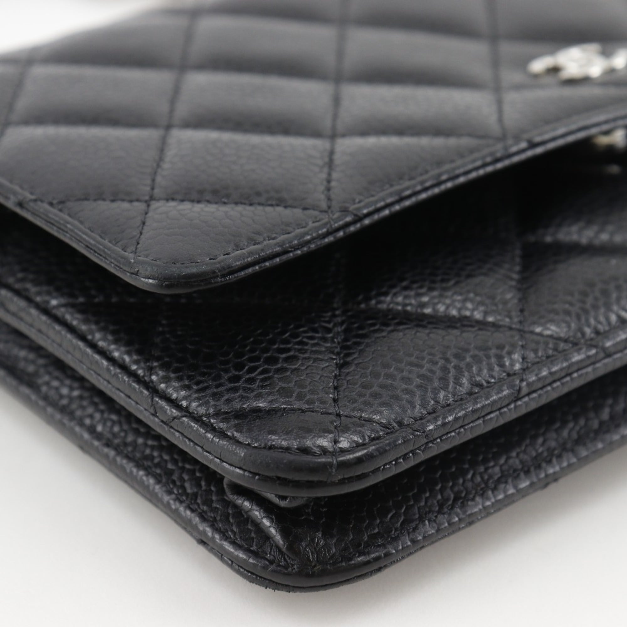 Chanel Black Grained Calfskin Chain/Shoulder Wallet (Pre-Owned)
