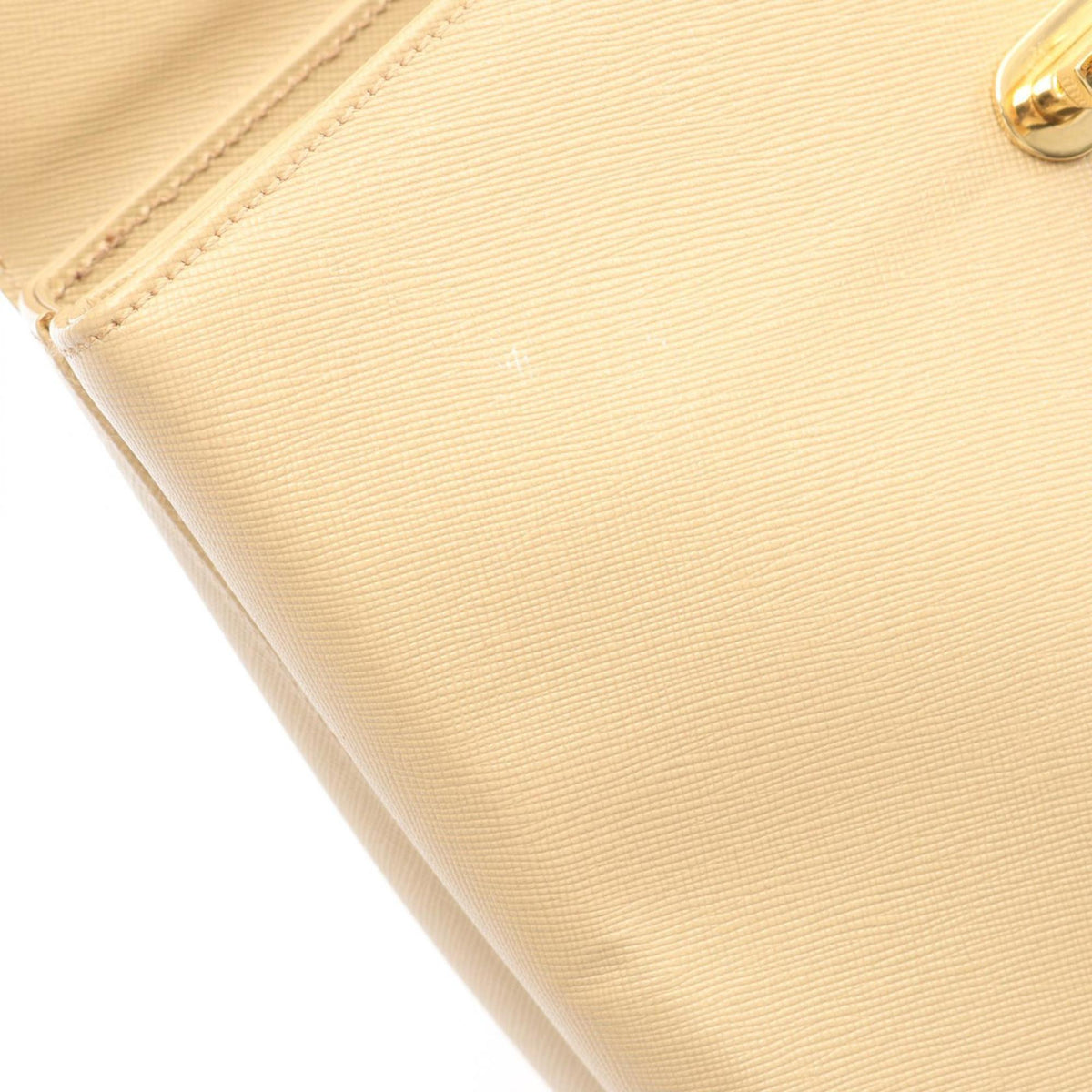 Salvatore Ferragamo Gancini Beige Leather Handbag (Pre-Owned)
