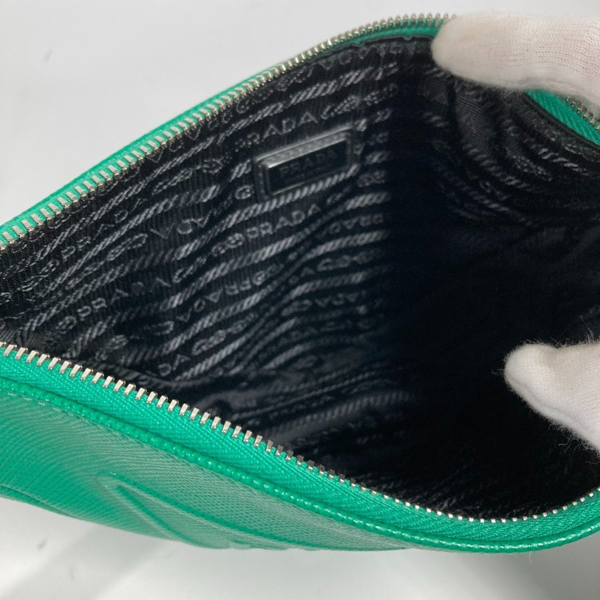 Prada Green Saffiano Triangle Clutch Bag Pouch (Pre-Owned)