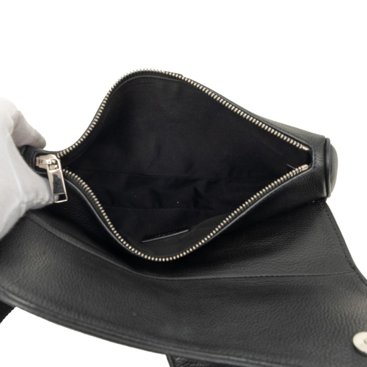 Christian Dior Black Leather Shoulder Bag Sling Bag (Pre-Owned)