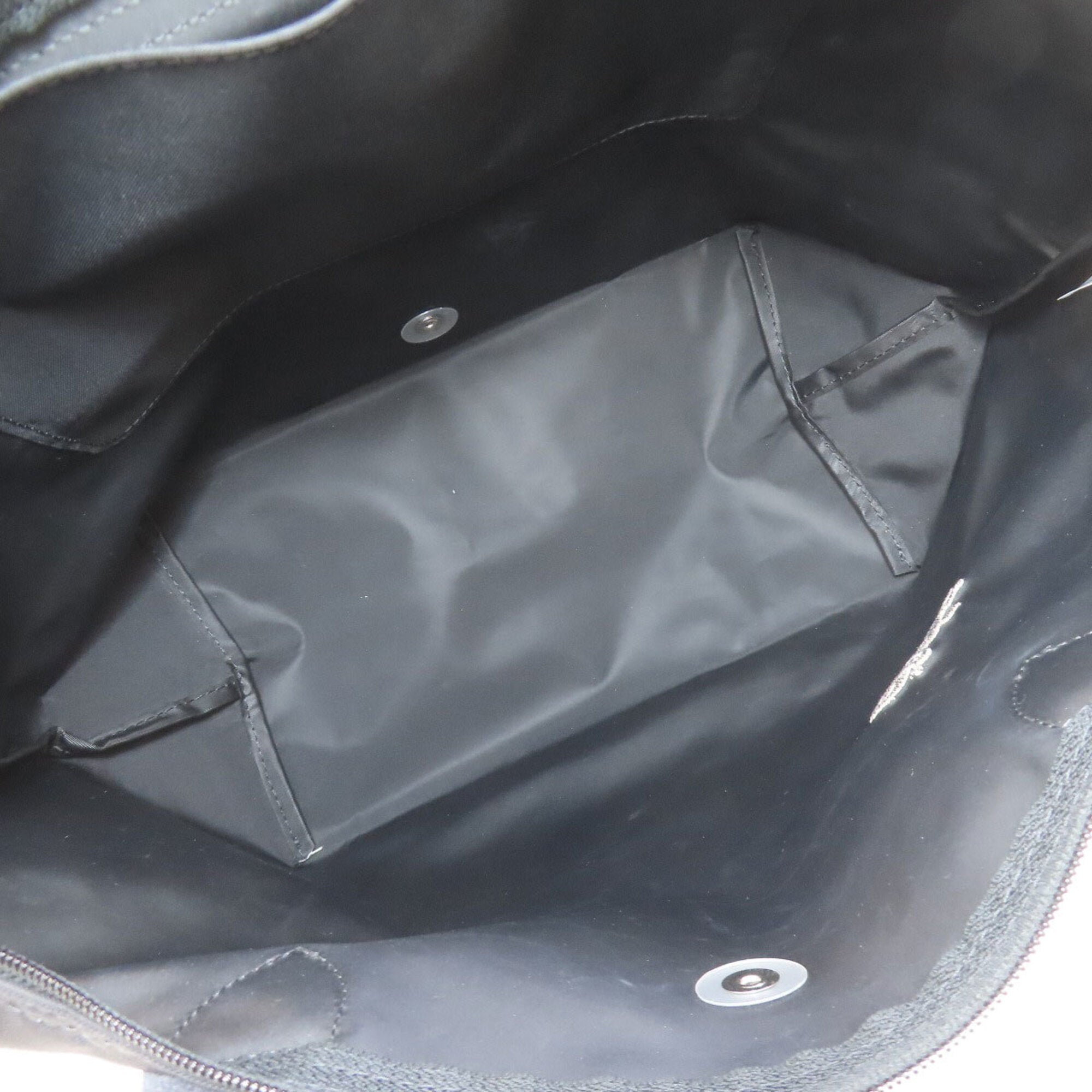 Longchamp Black Nylon Tote Bag (Pre-Owned)