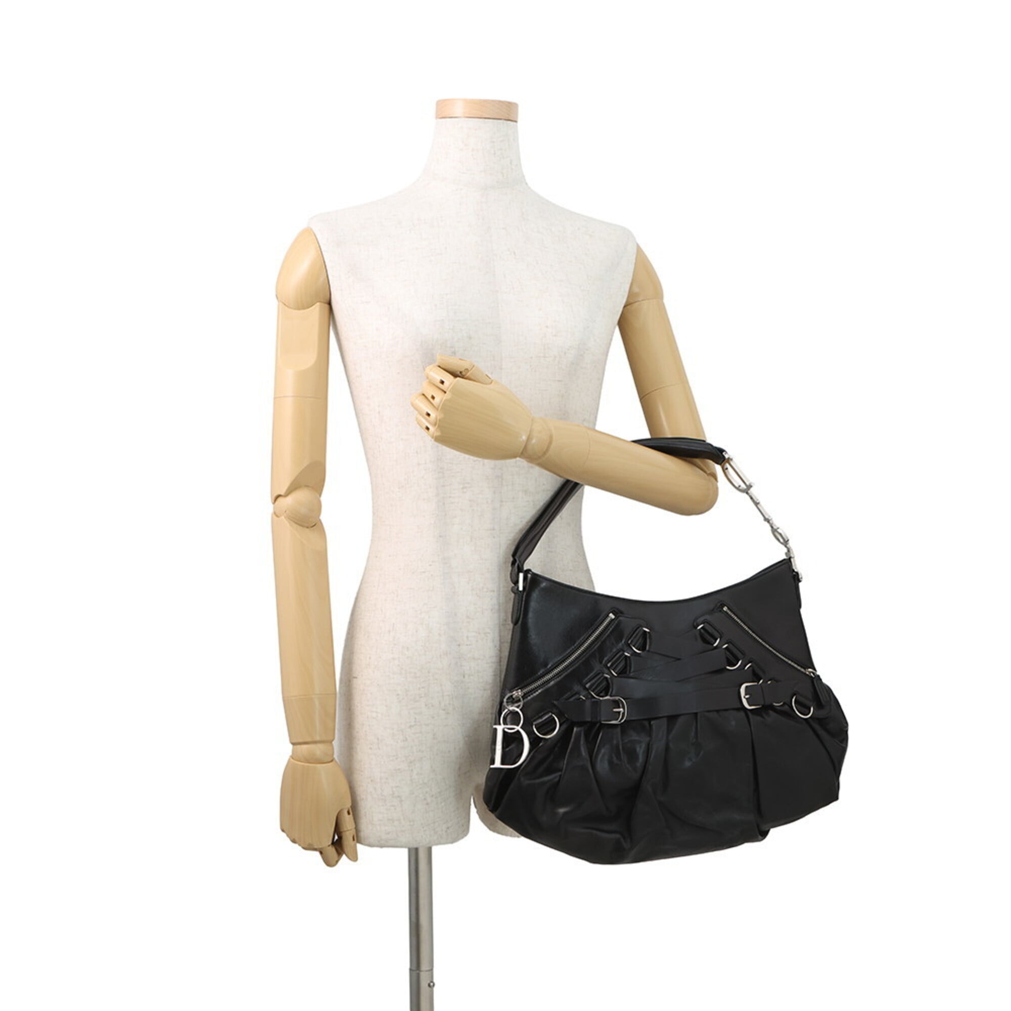 Christian Dior Black Leather Handbag (Pre-Owned)