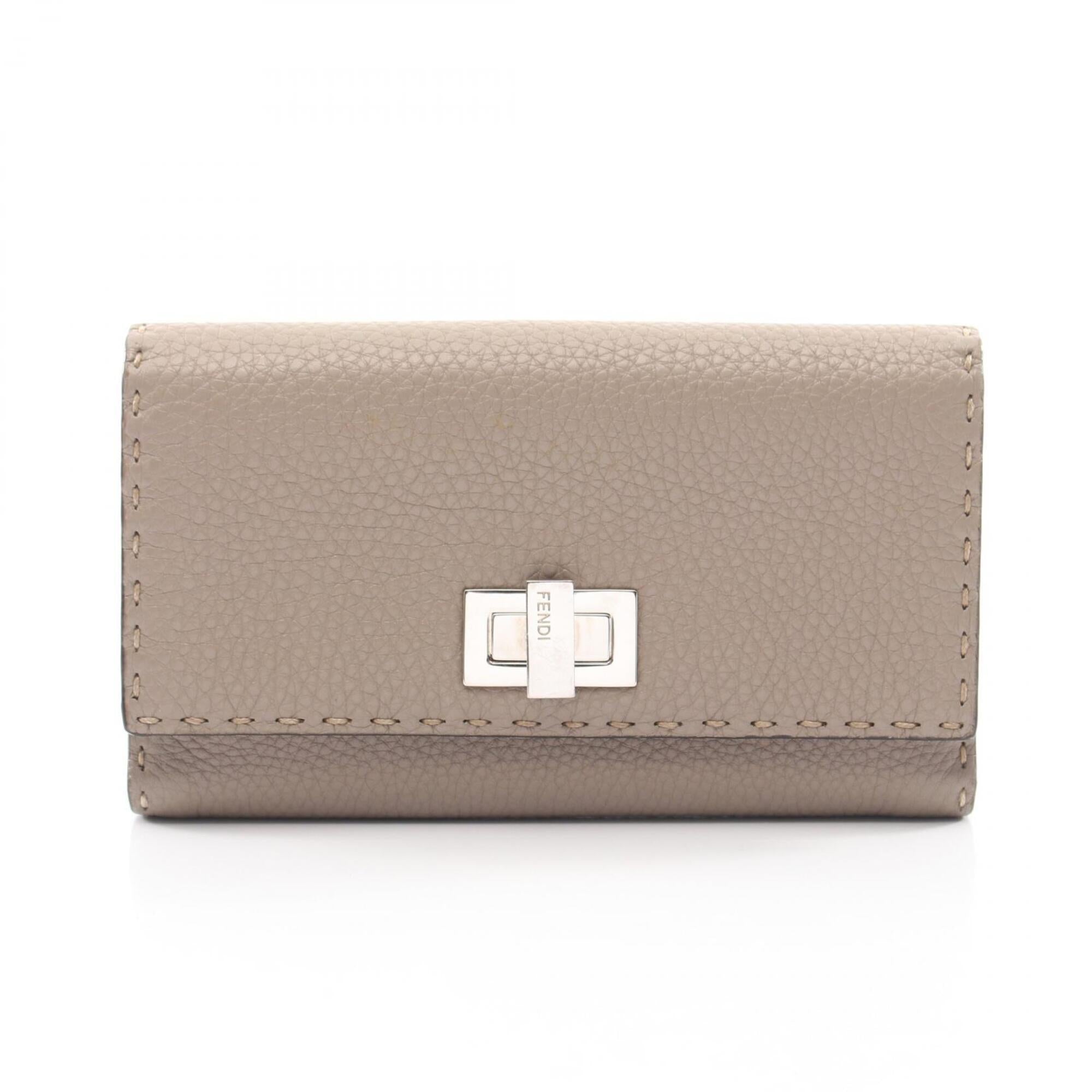 Fendi Beige Leather Long Wallet (Bi-Fold) (Pre-Owned)