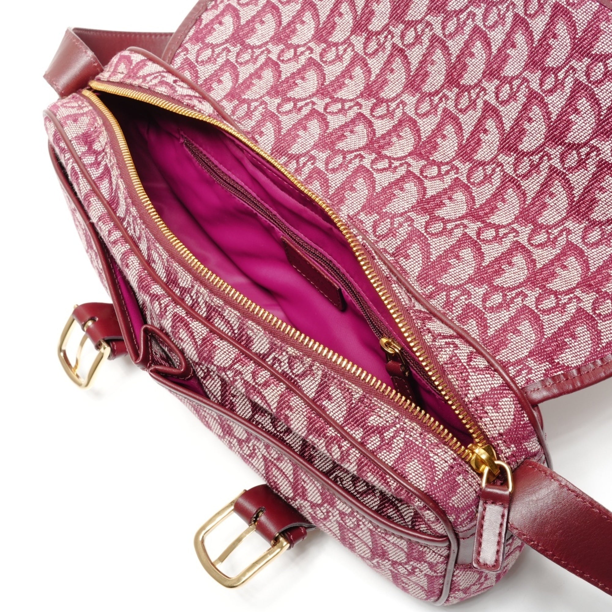 Christian Dior Red Color Shoulder Bag (Pre-Owned)