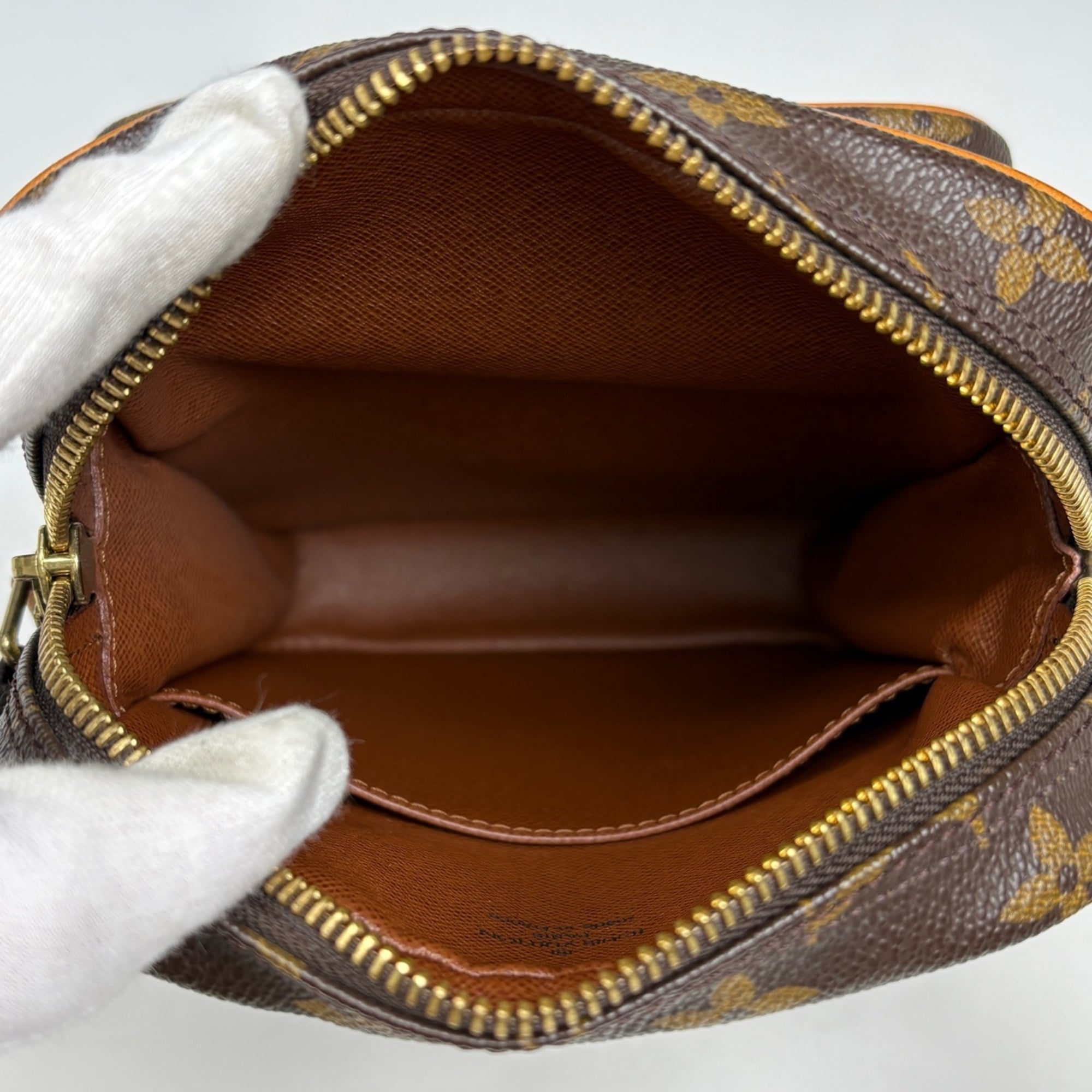 Louis Vuitton Monogram Brown Monogram Shoulder Bag (Pre-Owned)