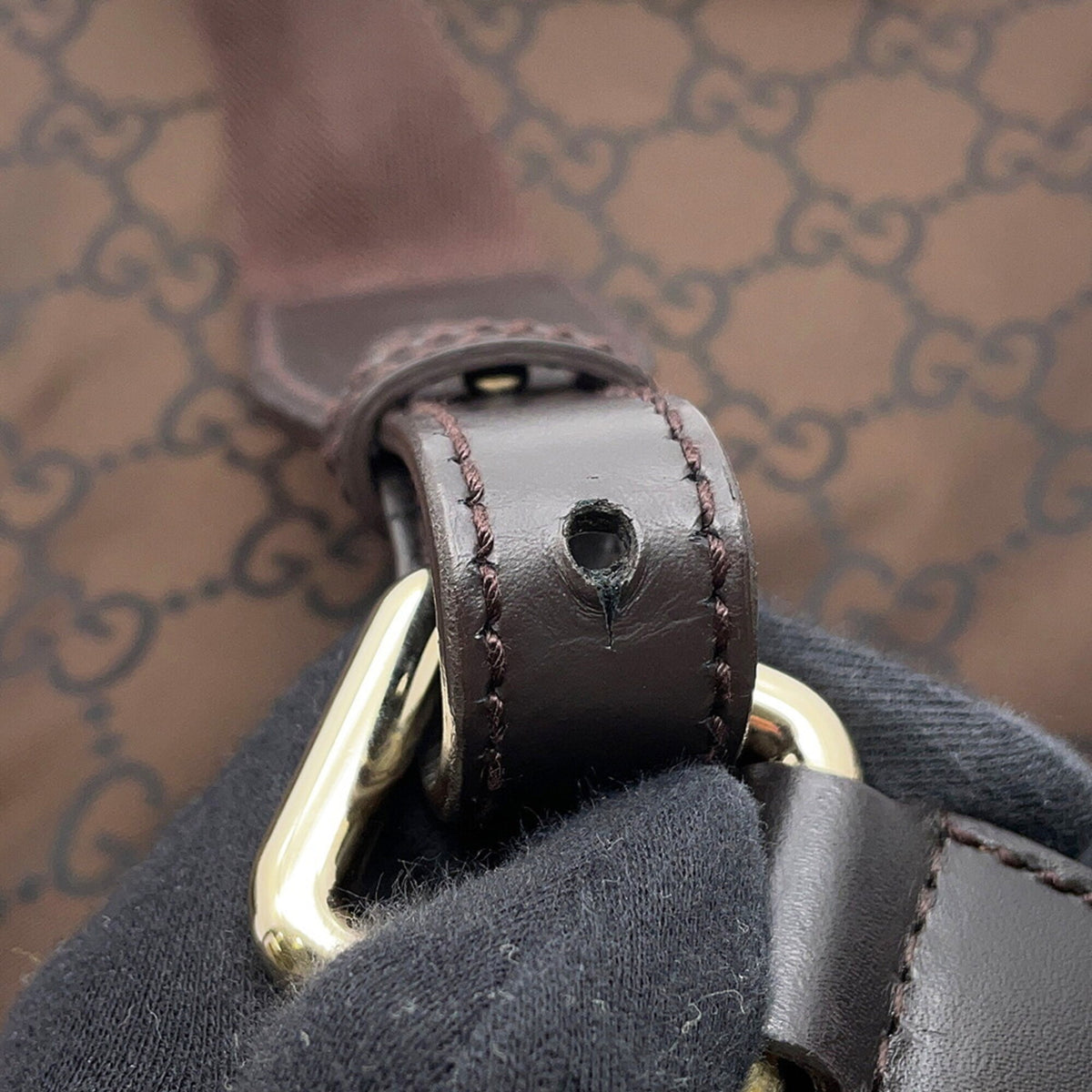 Gucci Brown Nylon Handbag Shoulder Bag (Pre-Owned)