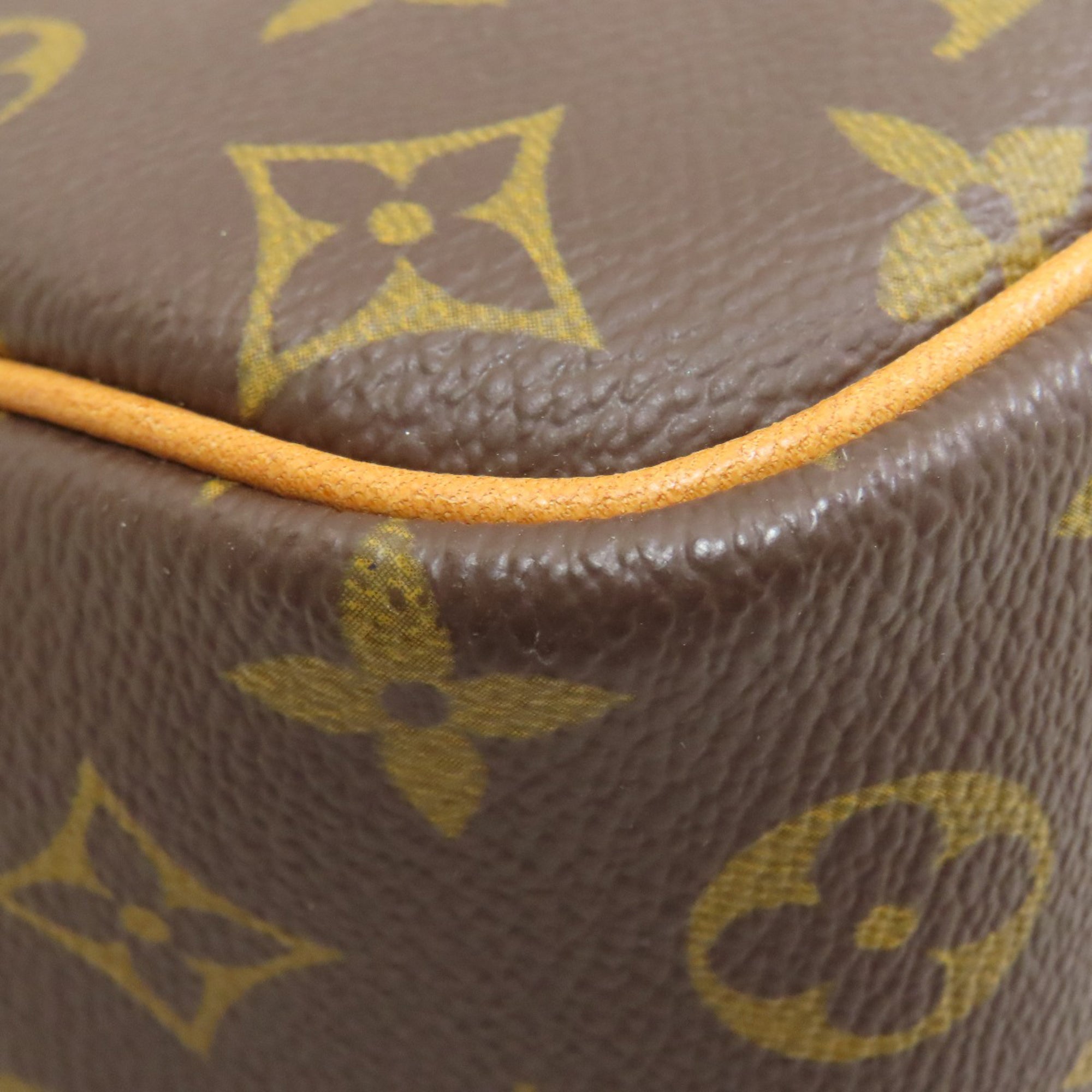 Louis Vuitton Monogram Monogram Handbag (Pre-Owned)