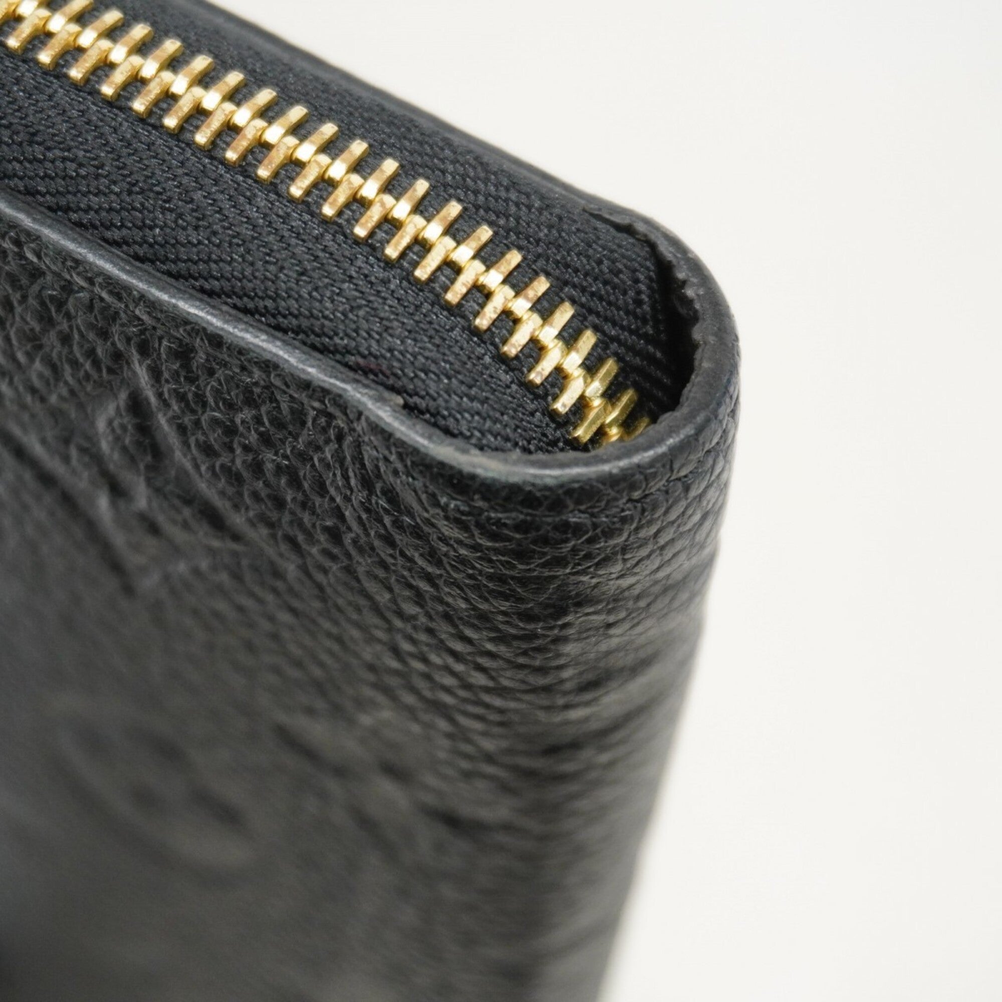 Louis Vuitton Noir Long Wallet (Bi-Fold) (Pre-Owned)