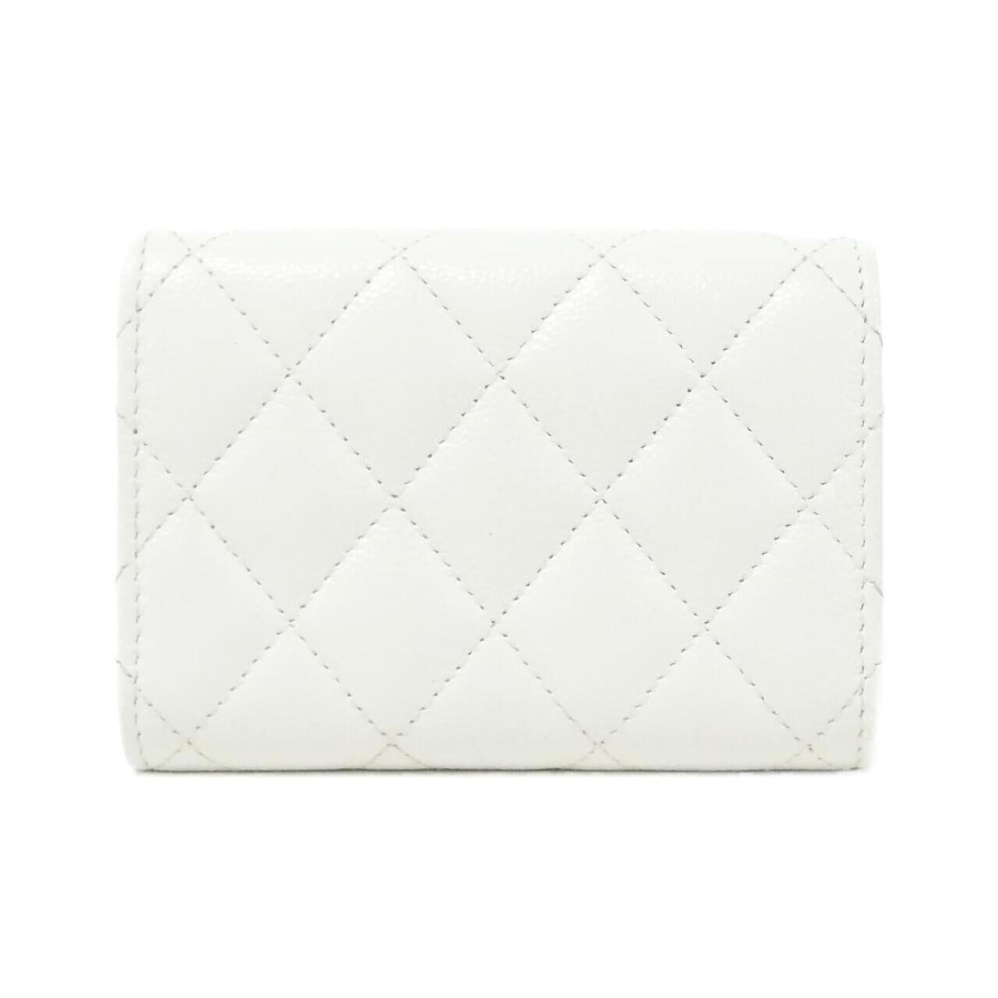 Chanel White Grained Calfskin Wallet (Tri-Fold) (Pre-Owned)