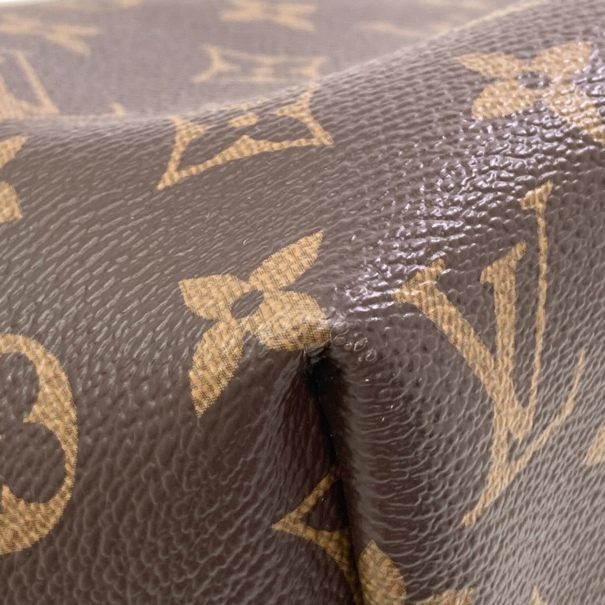 Louis Vuitton Monogram Monogram Canvas Handbag (Pre-Owned)