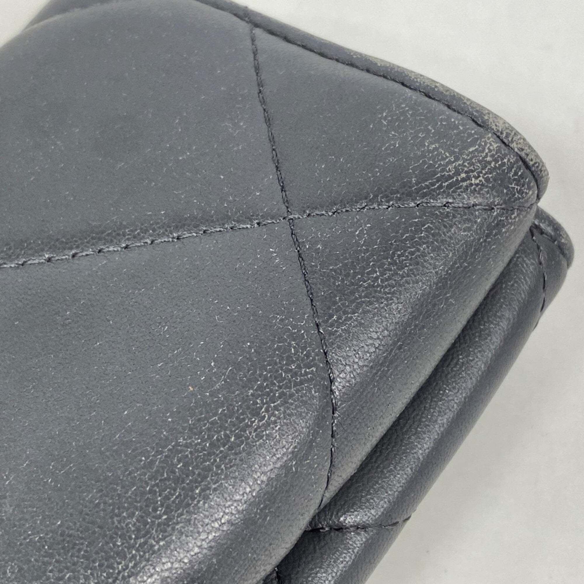 Chanel Gray Leather Wallet (Tri-Fold) (Pre-Owned)