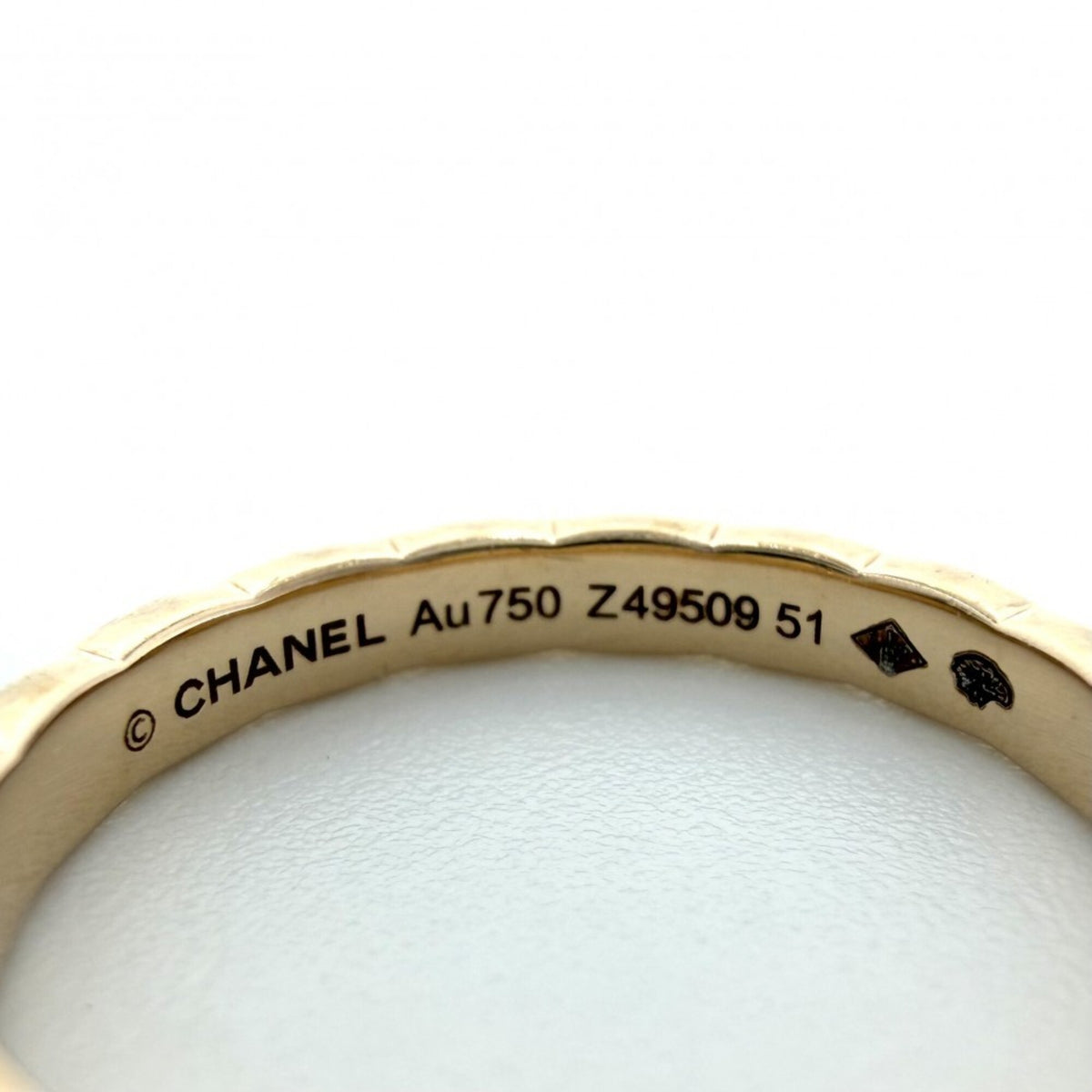 Chanel Pink Gold (18K) Band Ring (Pre-Owned)