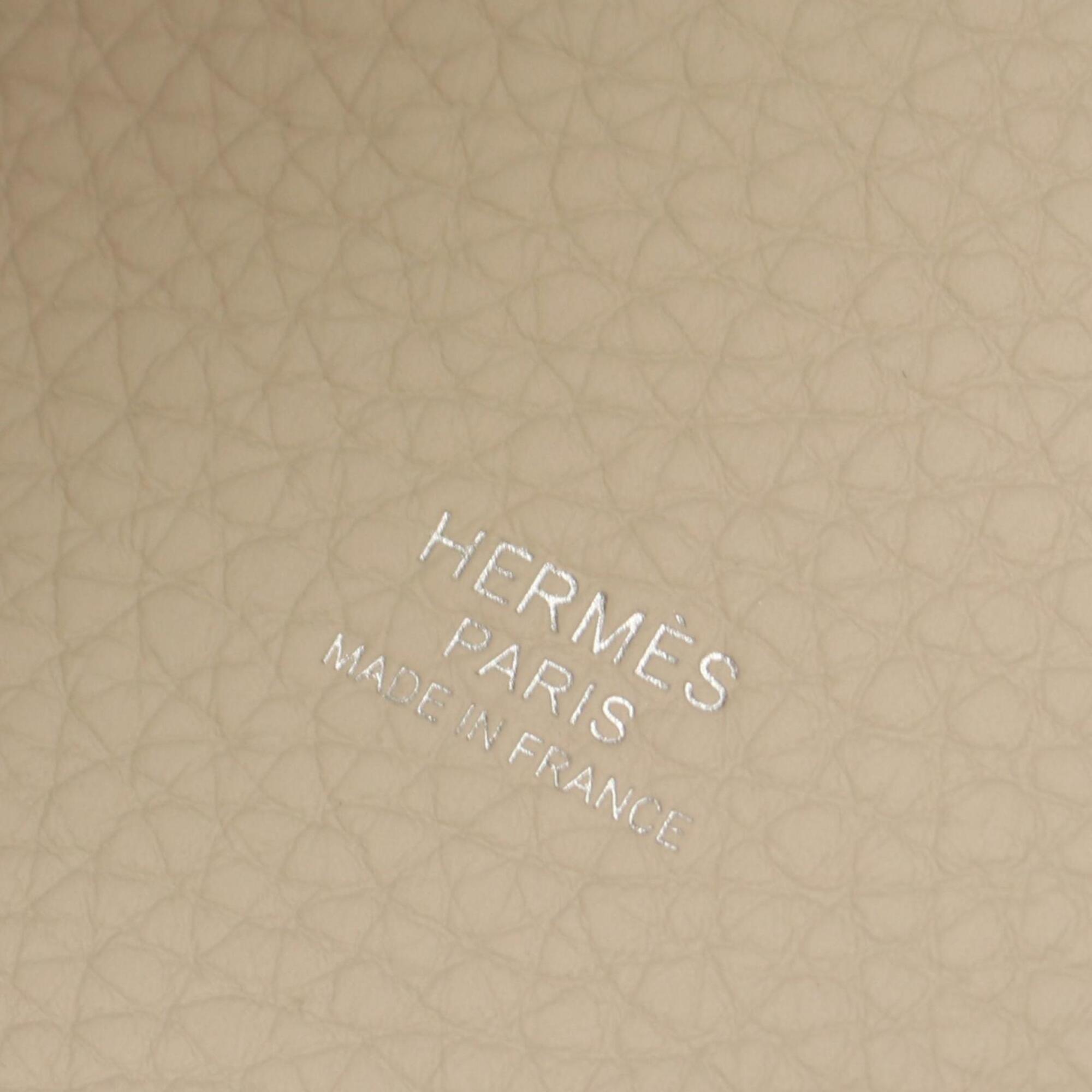 Hermes Ivory Taurillon Clemence Leather Leather Handbag (Pre-Owned)