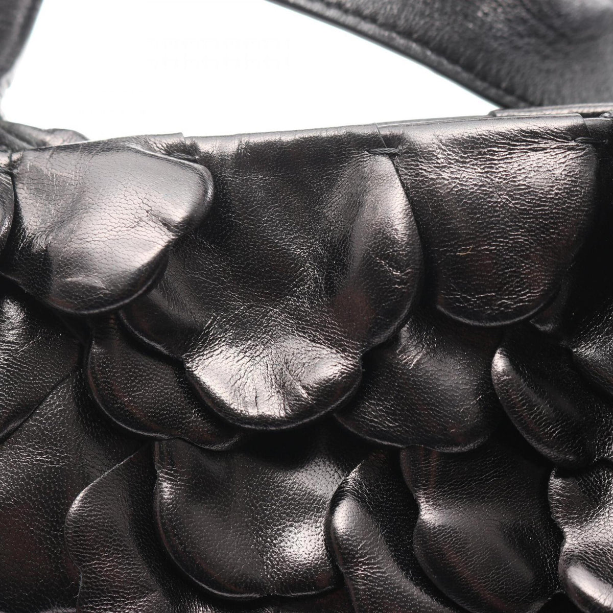 Valentino Black Leather Handbag (Pre-Owned)