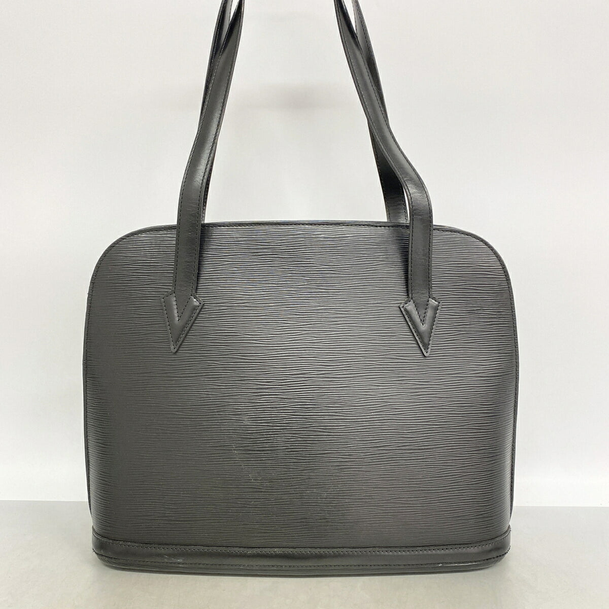 Louis Vuitton Noir Shoulder Bag (Pre-Owned)