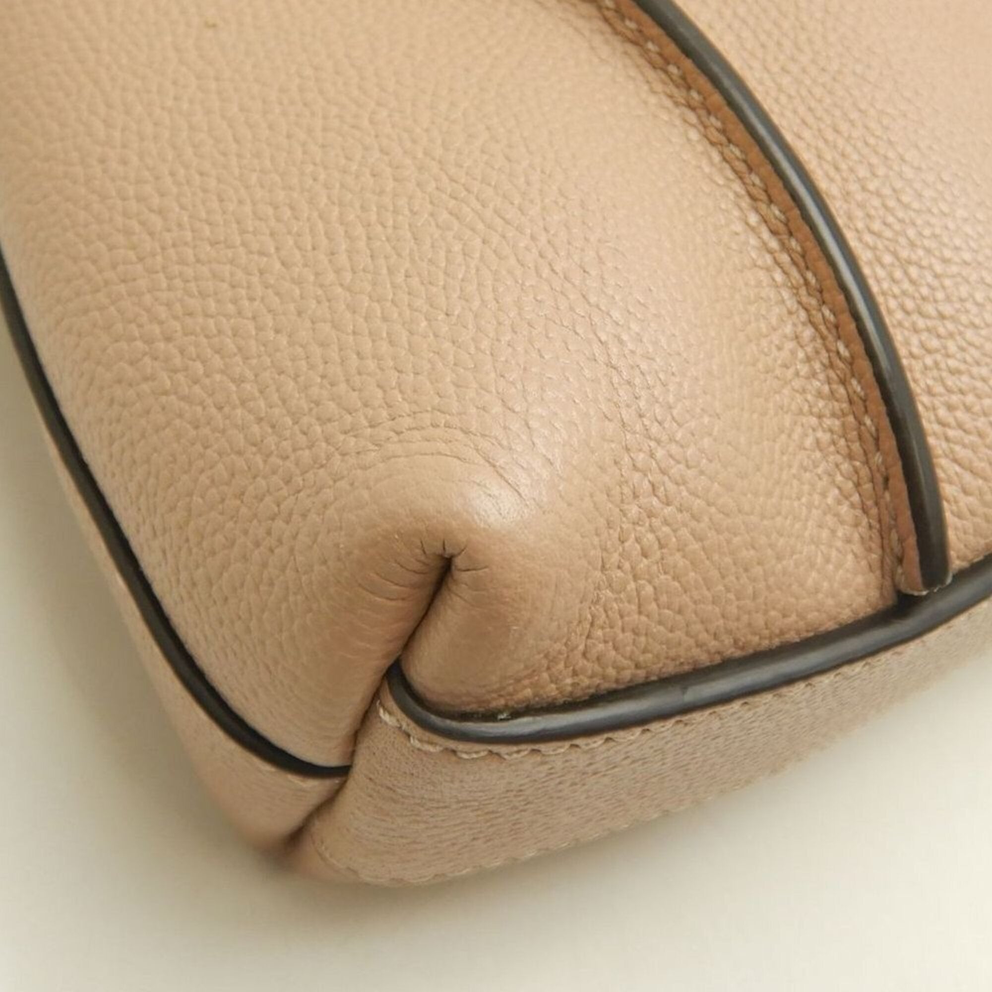 Tod's Gold Leather Handbag Shopping Bag (Pre-Owned)