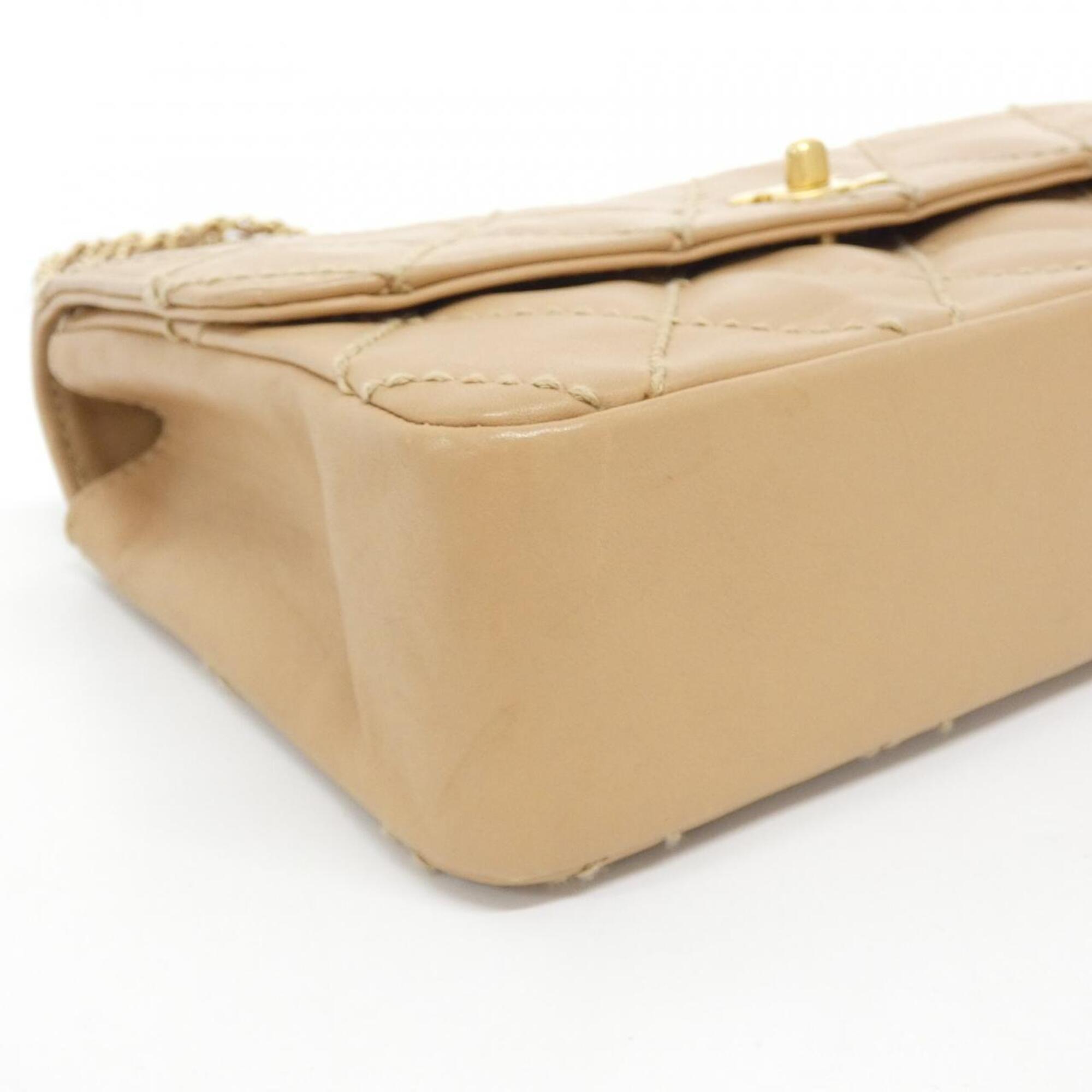 Chanel Beige Leather Shoulder Bag (Pre-Owned)