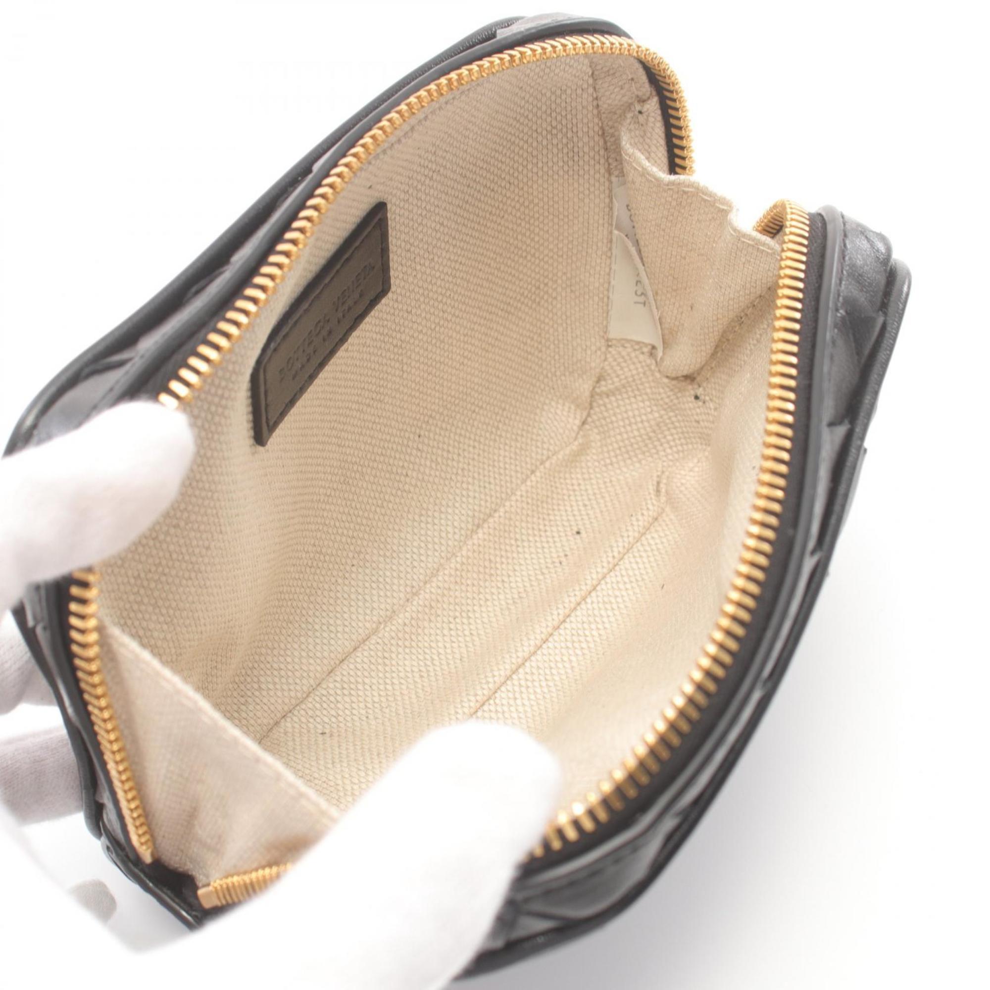 Bottega Veneta Black Leather Pouch (Pre-Owned)